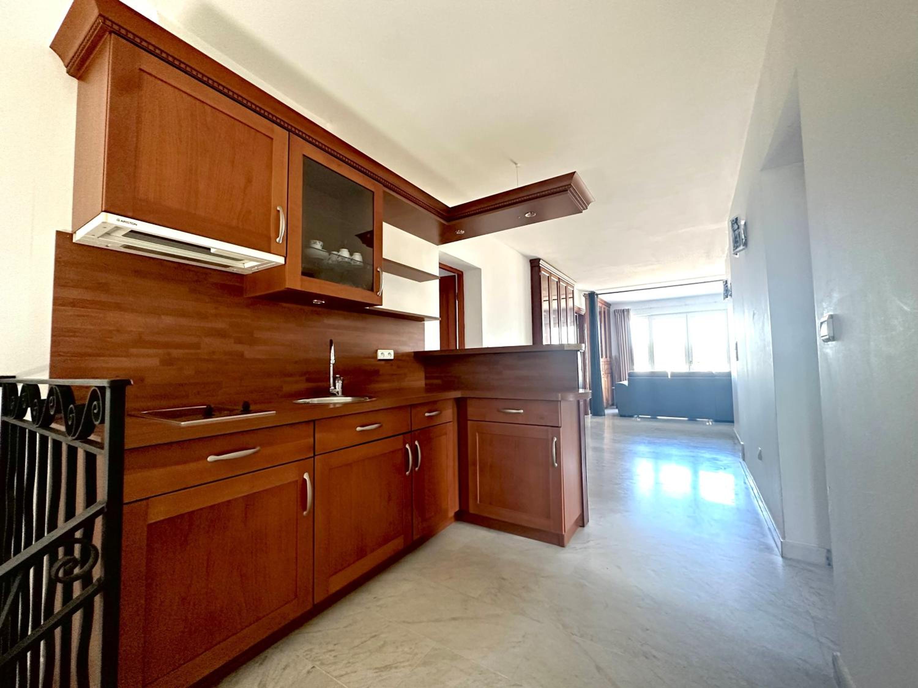 Prestige Apartment - Photo 8