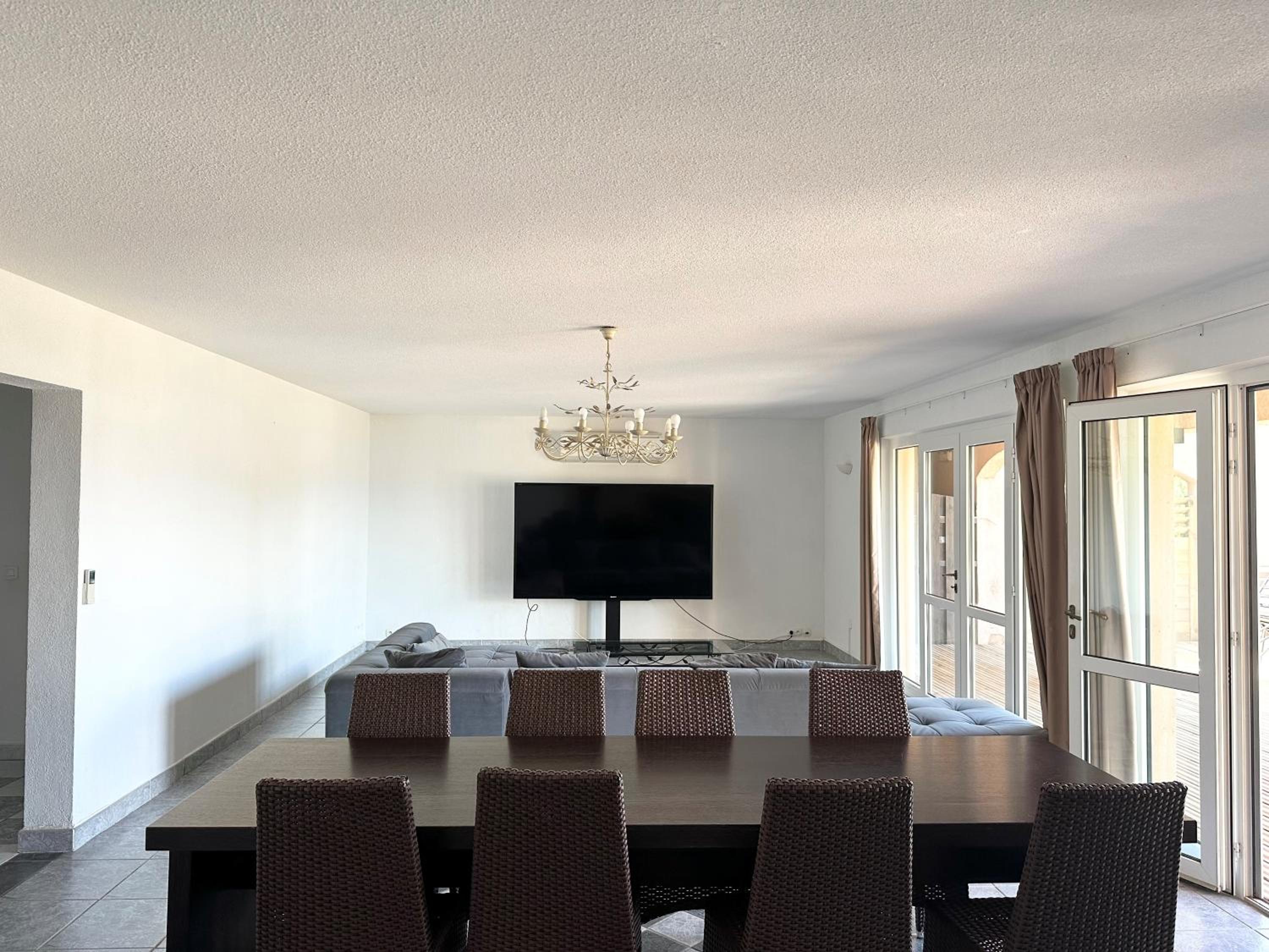 Prestige Apartment - Photo 10