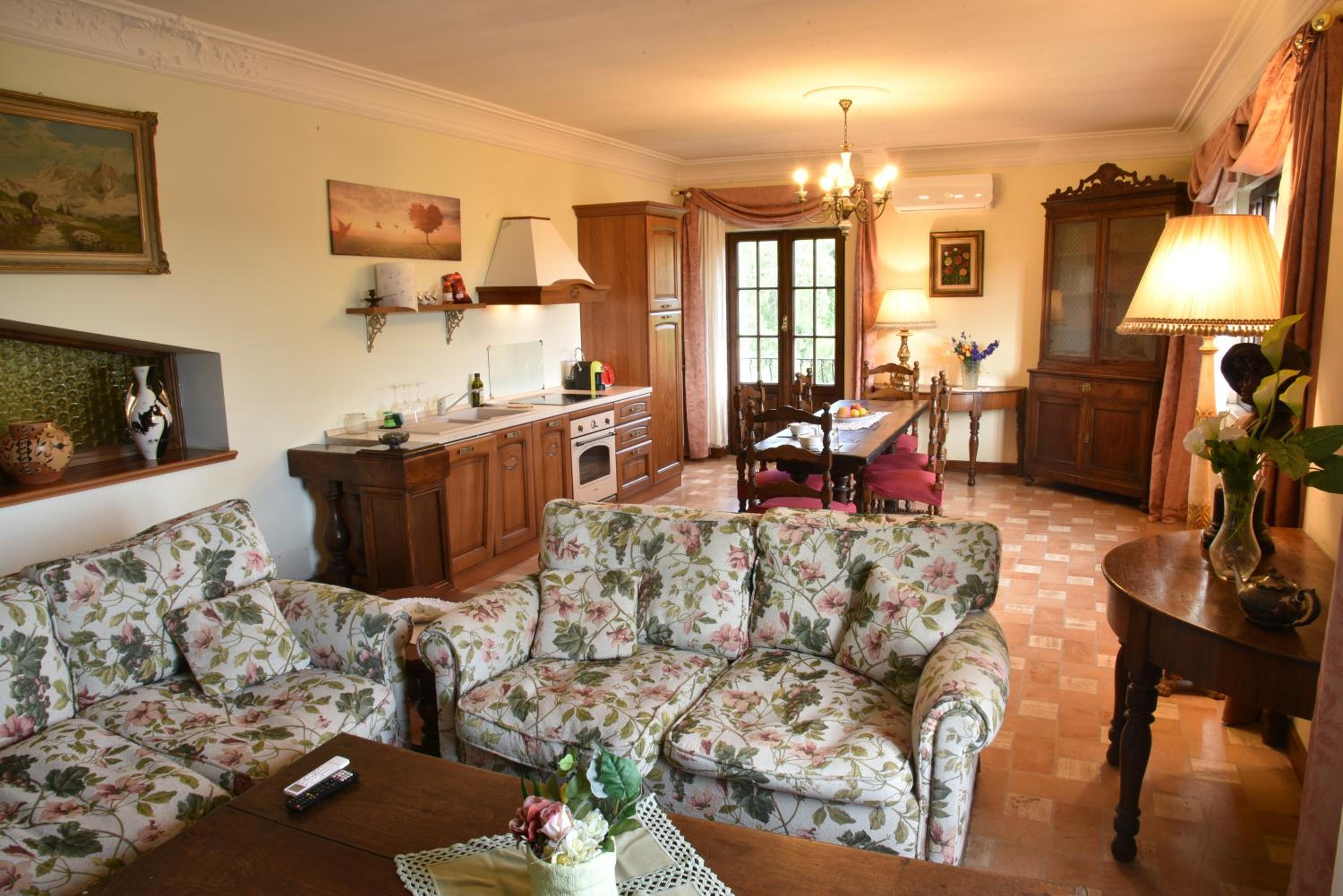 Superior Apartment