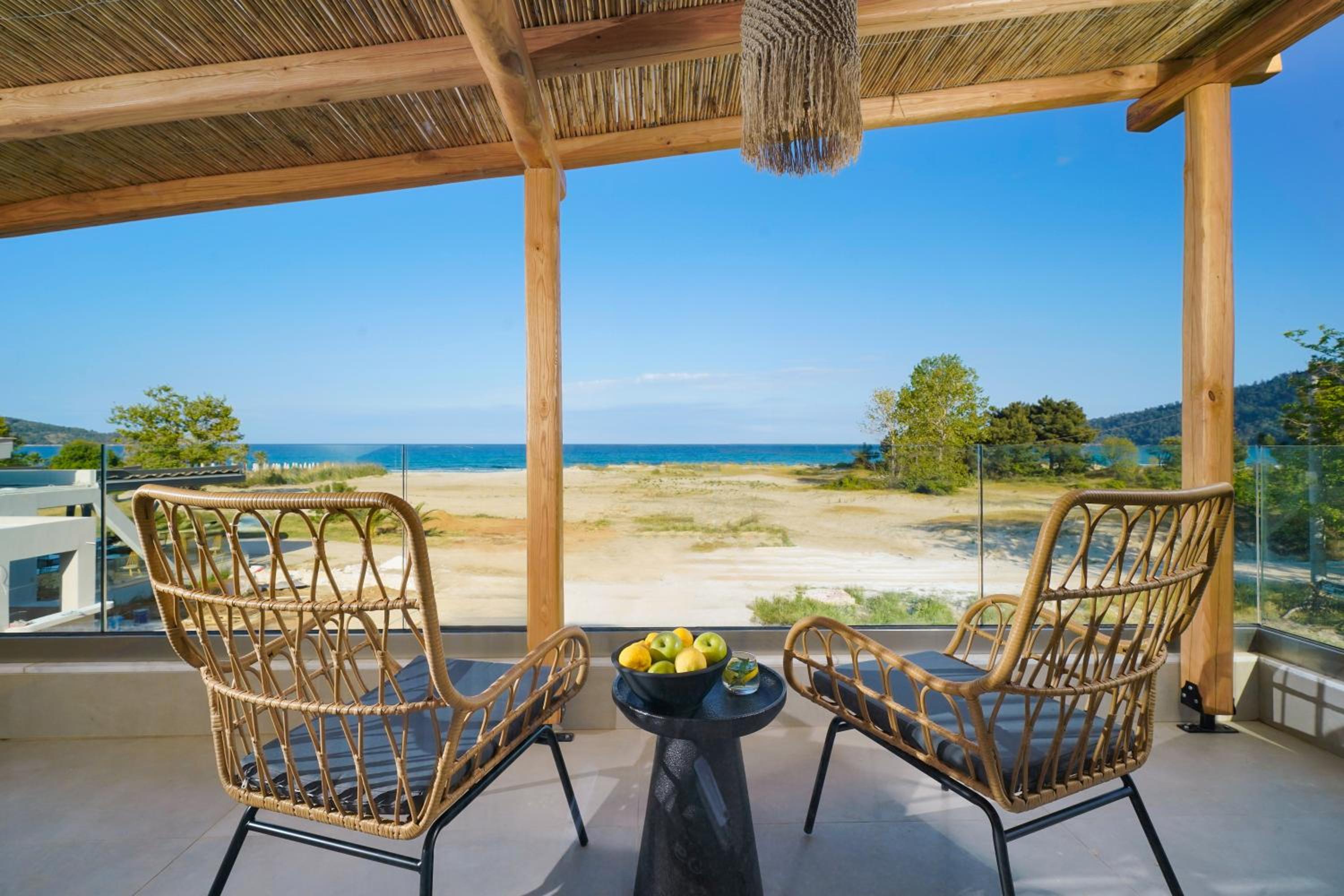 Sunrise Suite Sea view with Private Pool photo 3