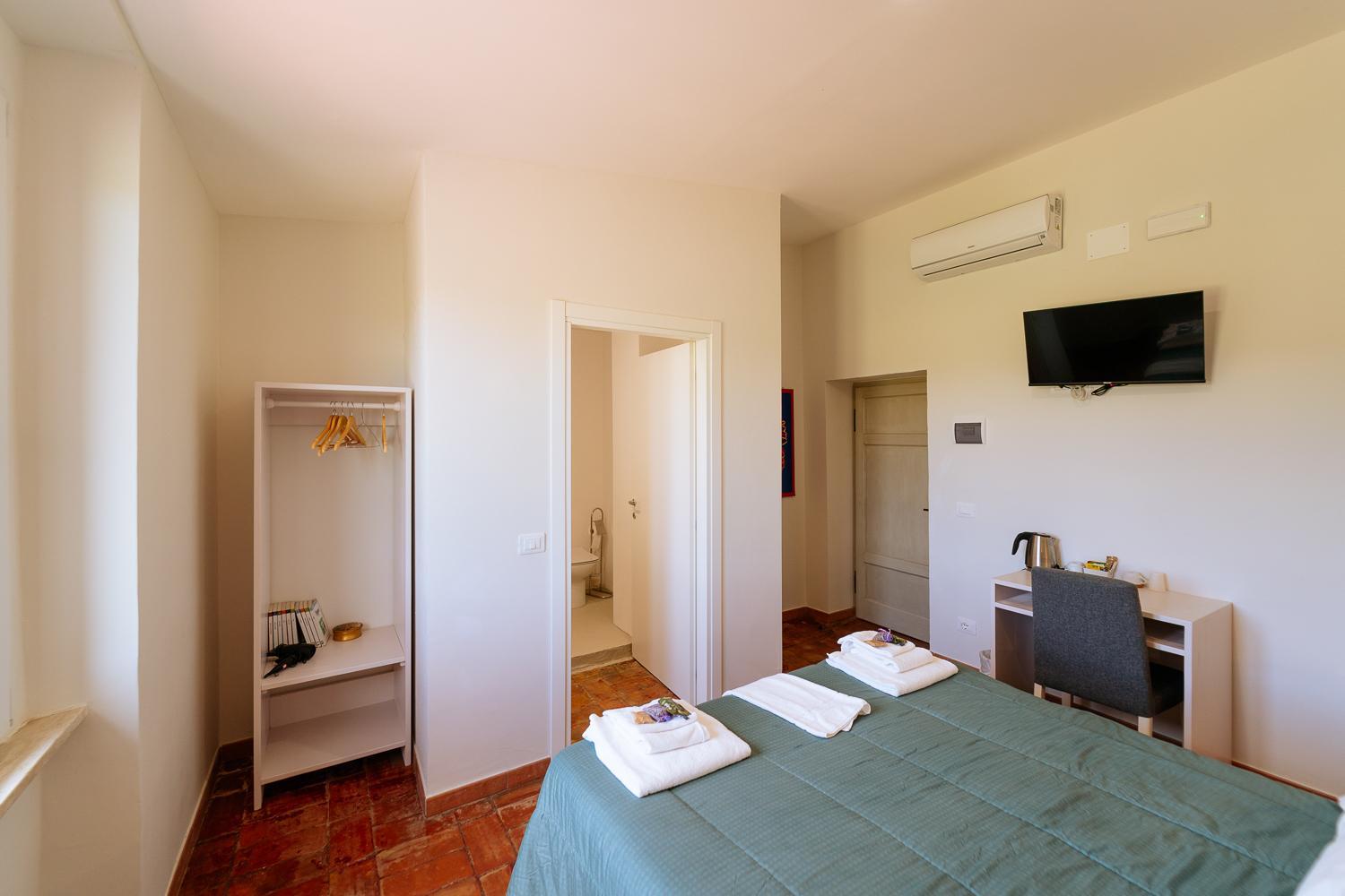 Double Room with Garden View photo 1