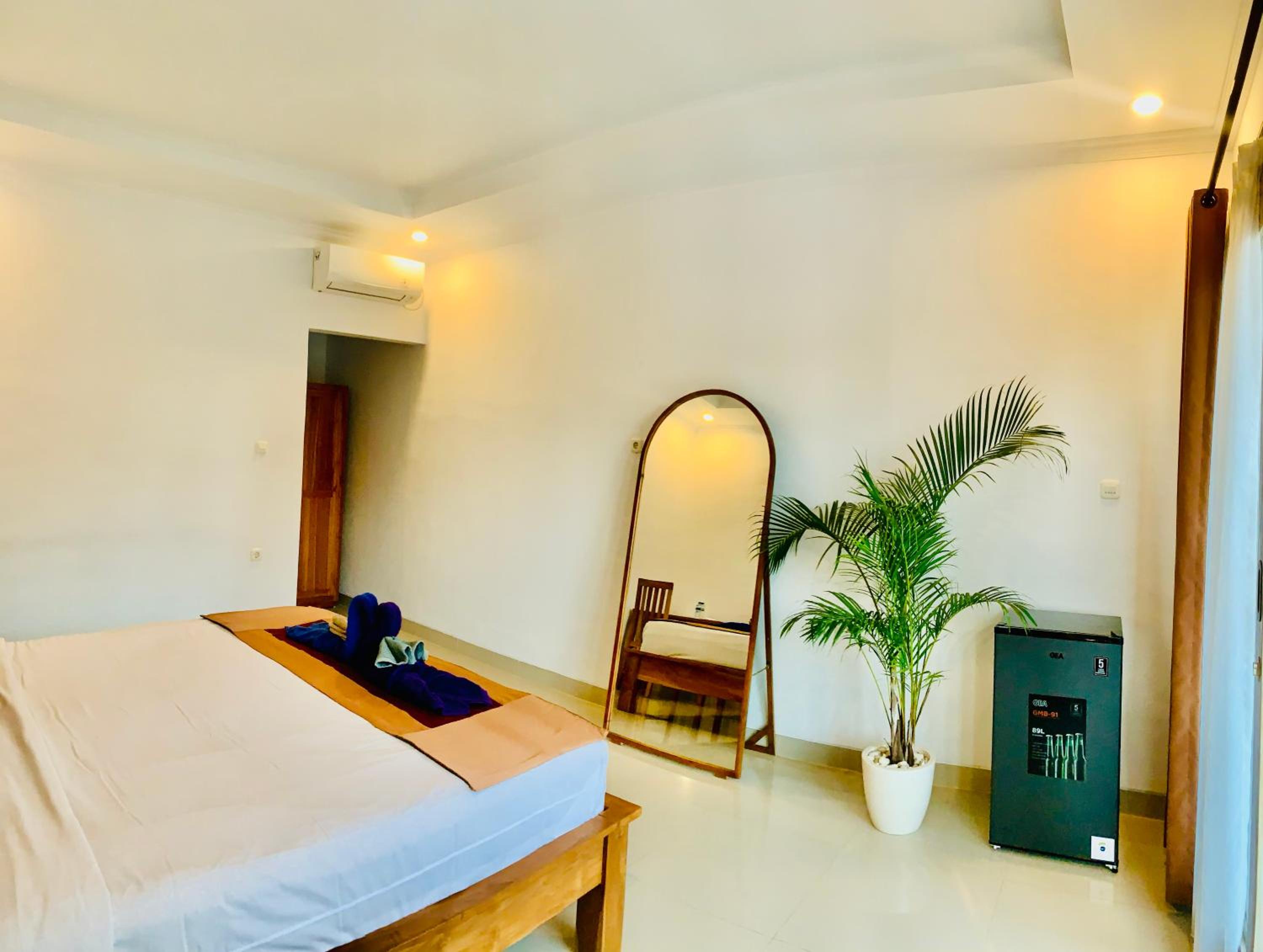 Double Room - Photo 2