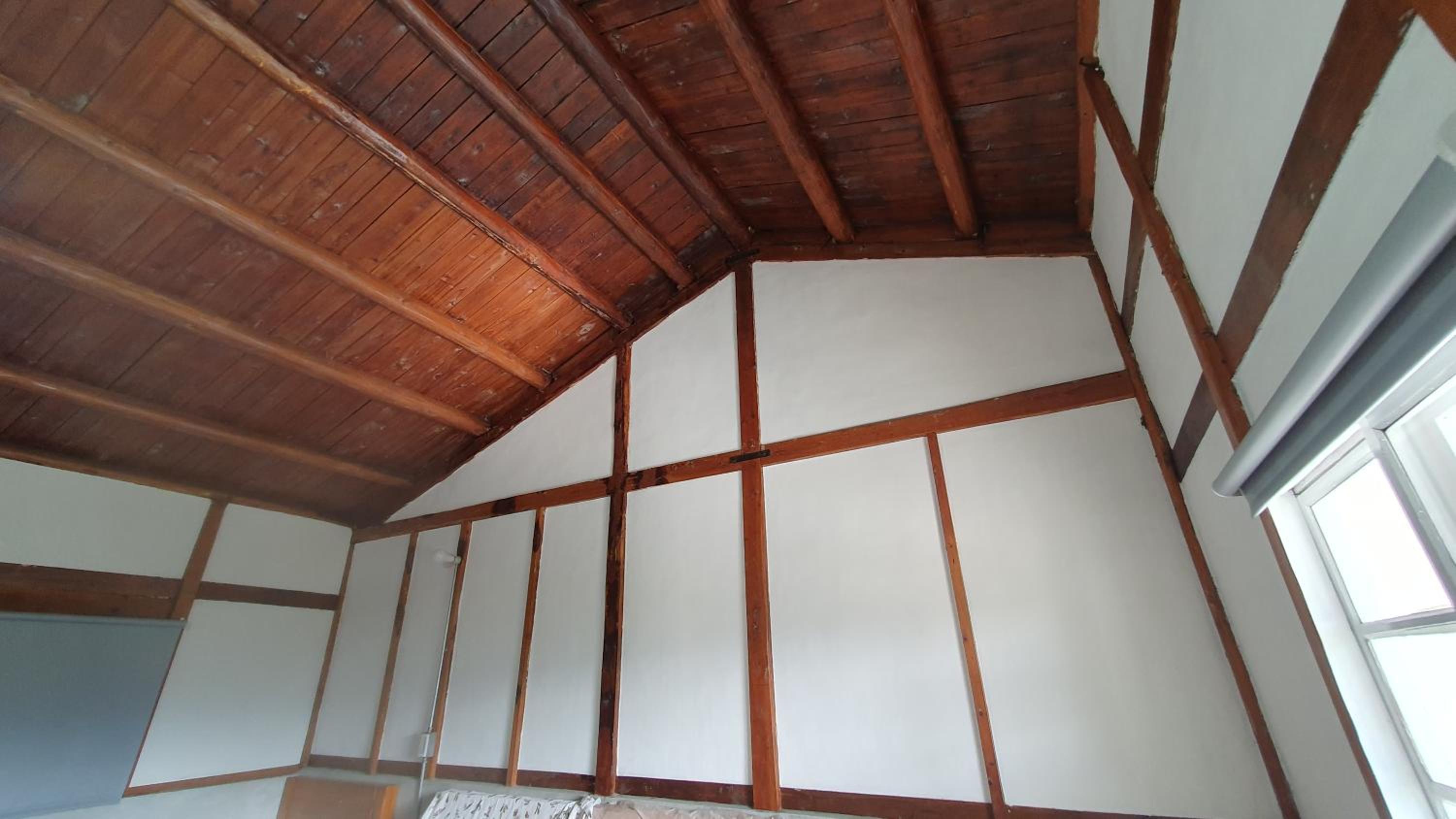 Single Room with Private External Bathroom