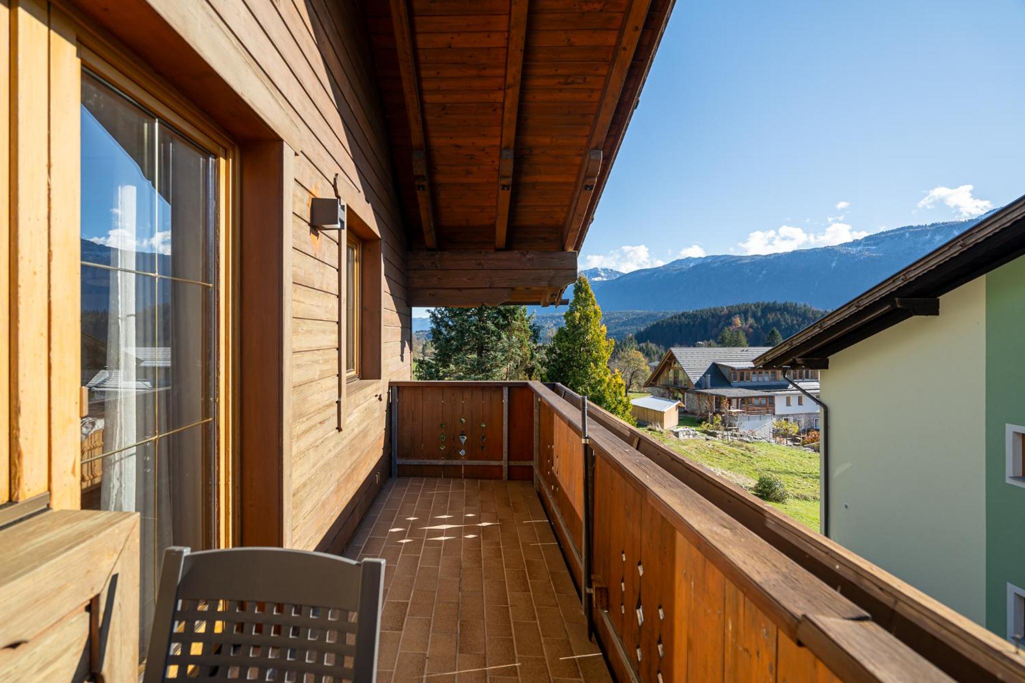  Two-Bedroom Apartment with balcony No. 4 - Photo 7