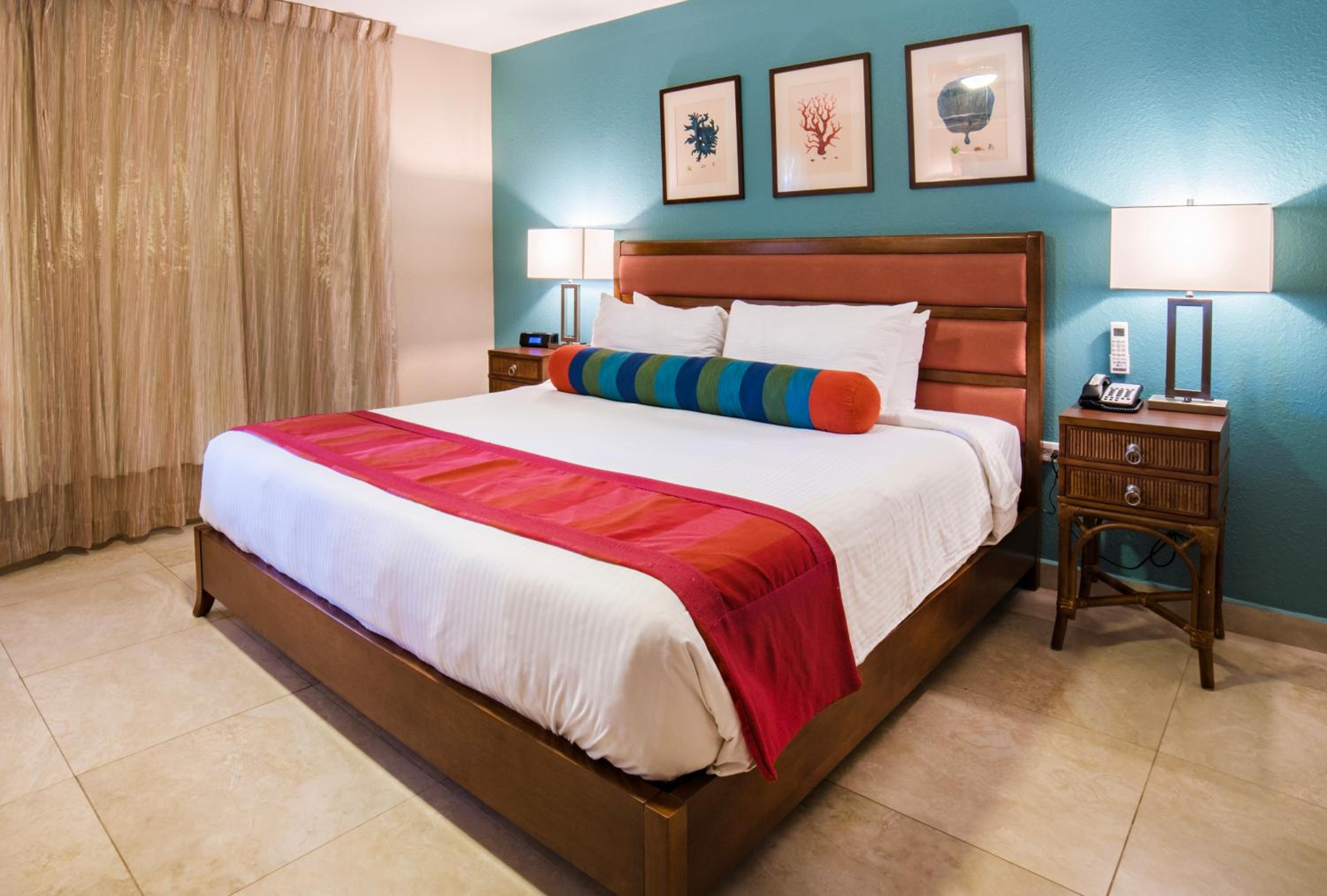 Deluxe Studio with Fully Equipped Kitchen.