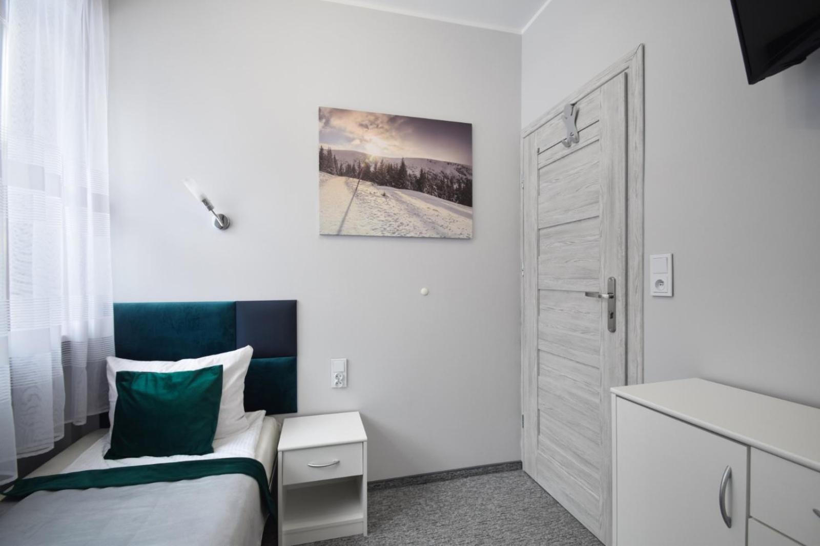 Small Single Room