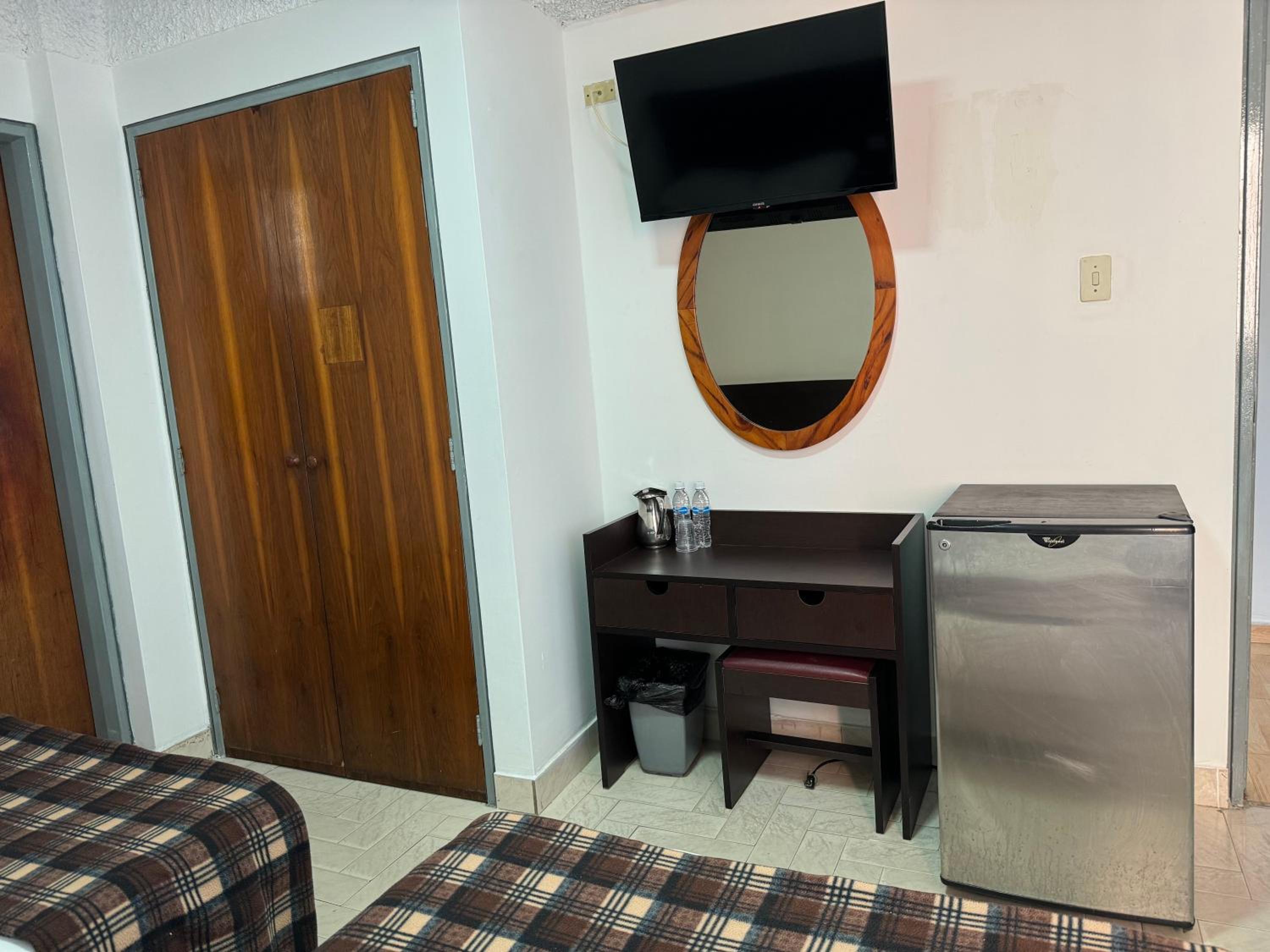 Classic Quadruple Room photo 3
