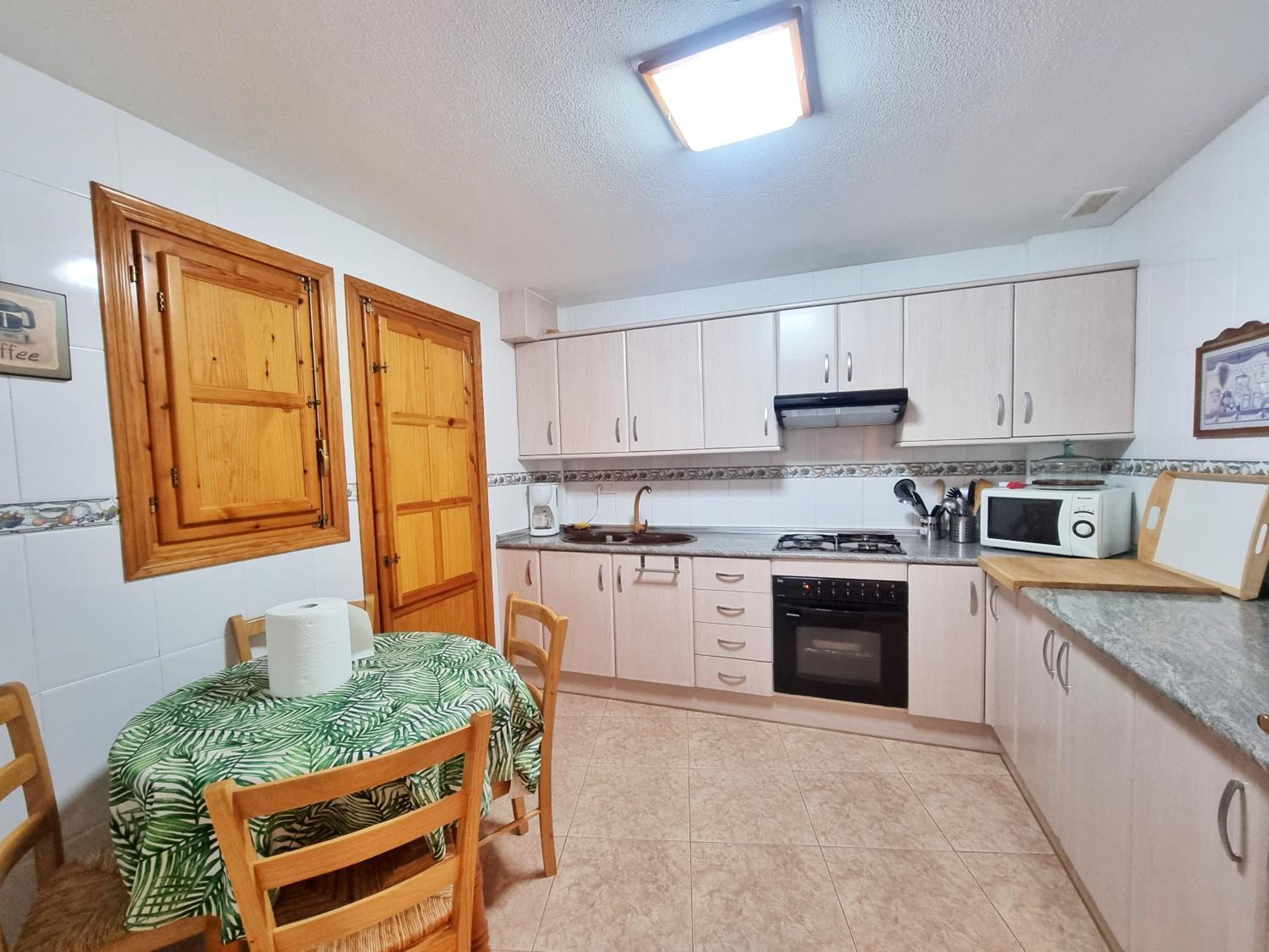 Three-Bedroom Vacation Home  photo 3