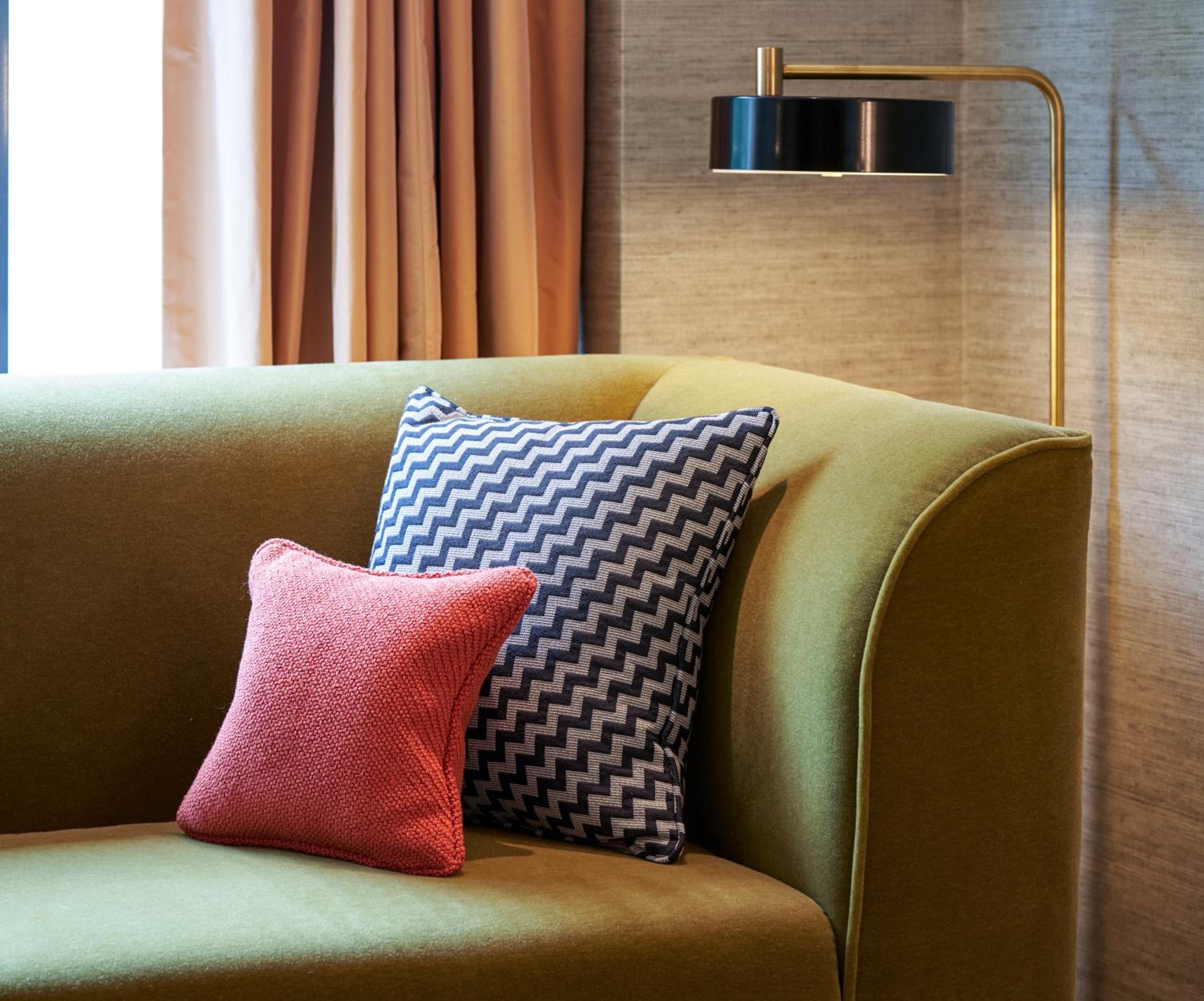 Signature Queen Room