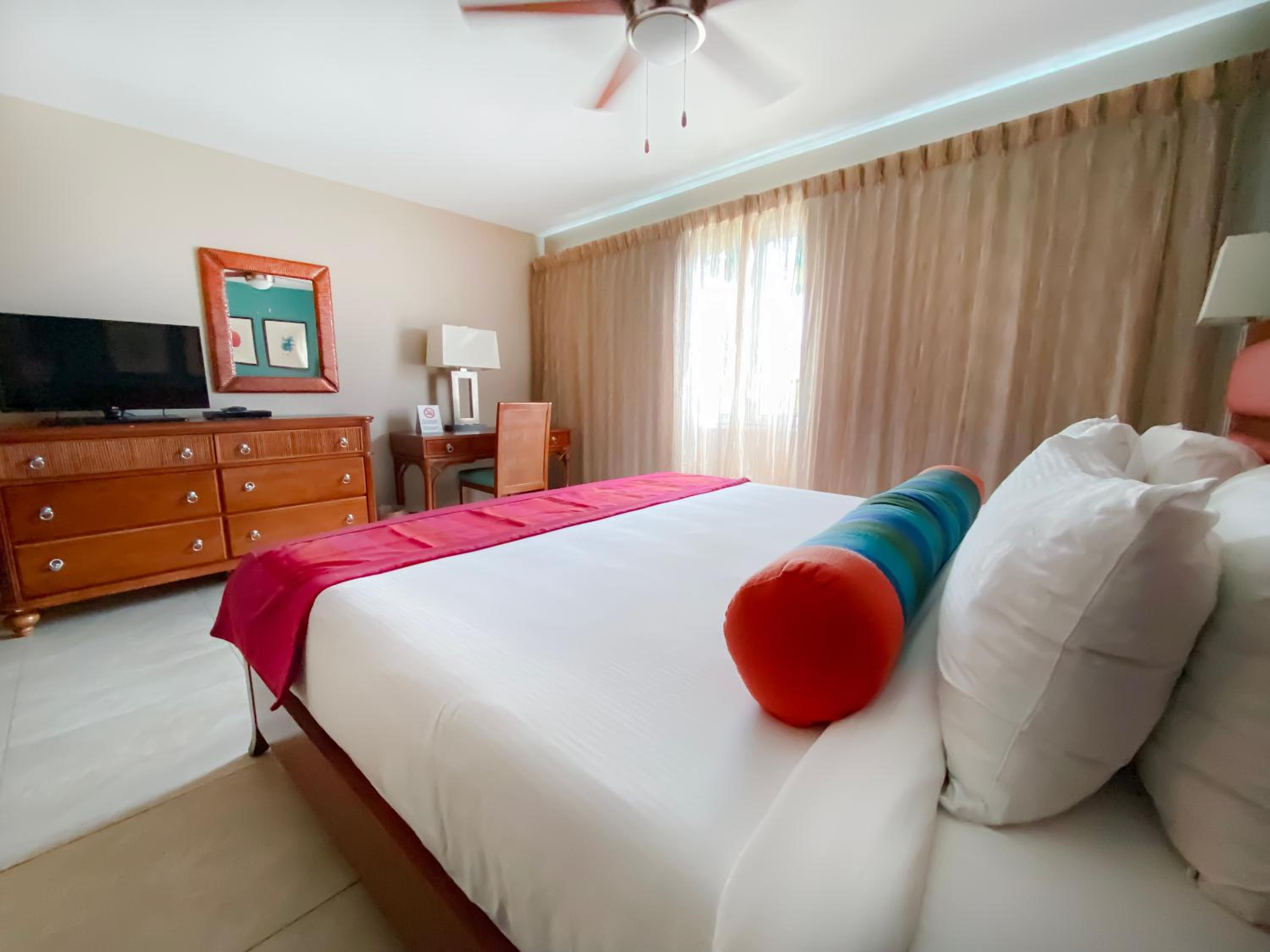 Deluxe Superior Studio with Fully Equipped Kitchen