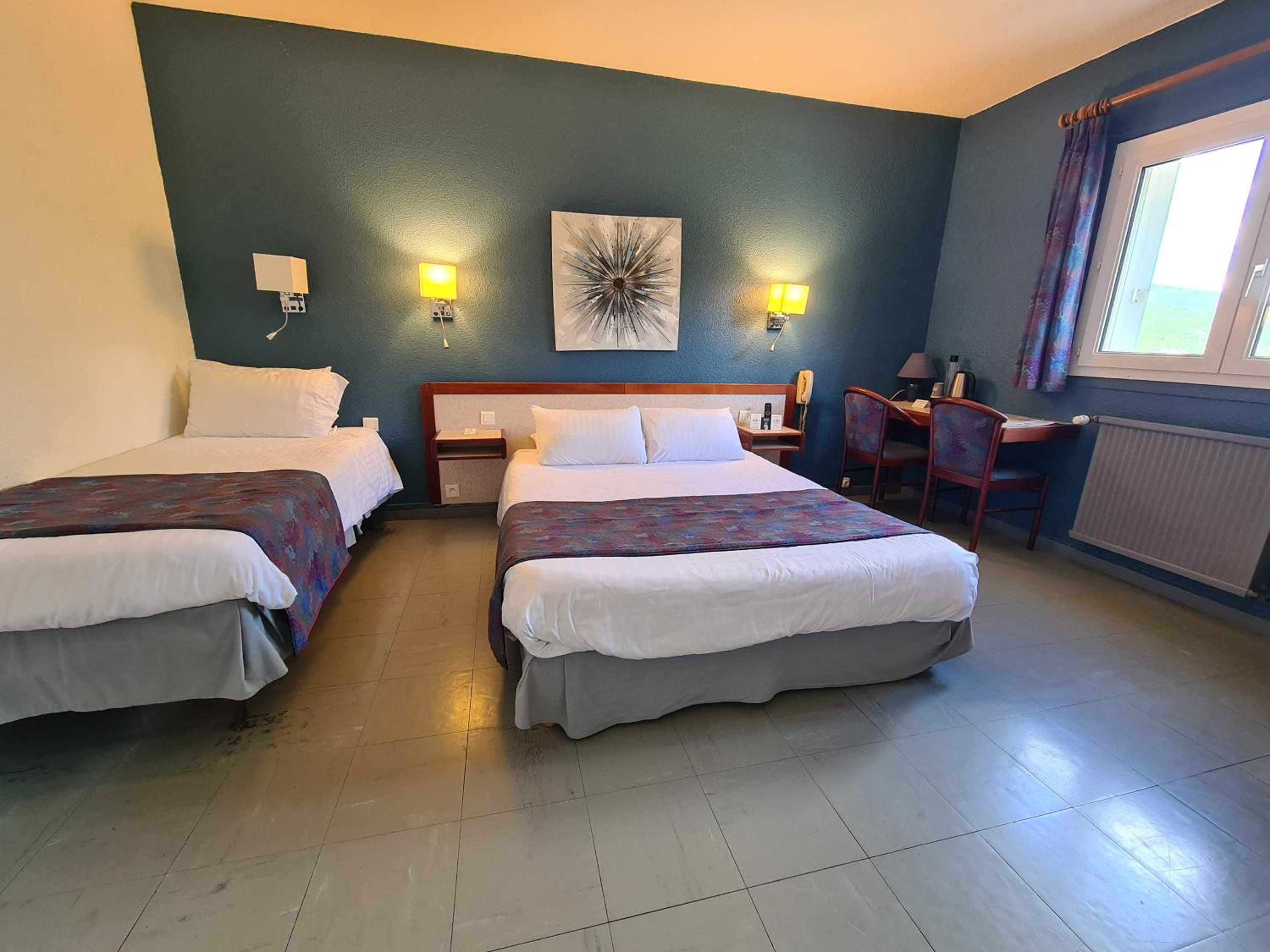 Triple Room with Lake View photo 3