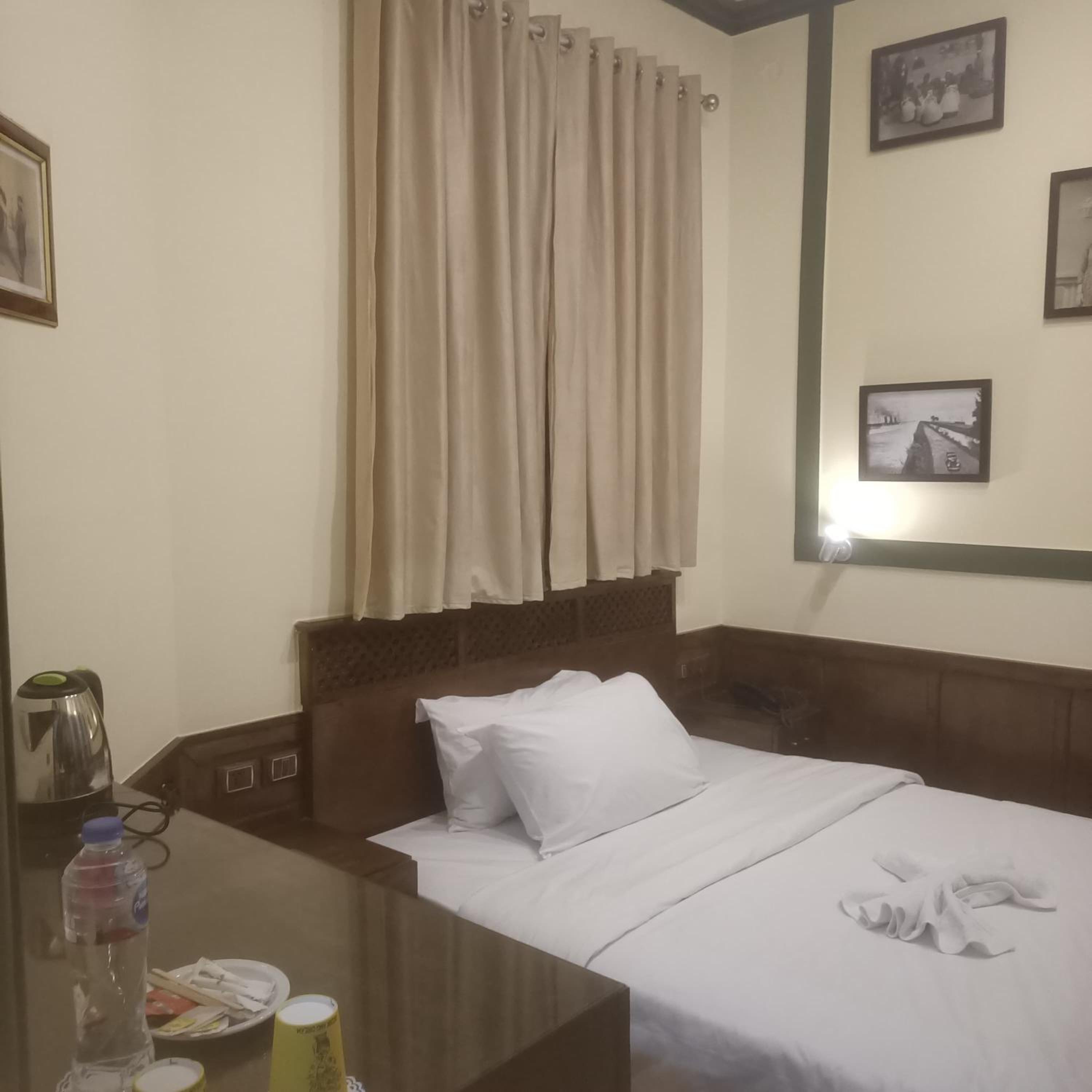 Small Double Room photo 2
