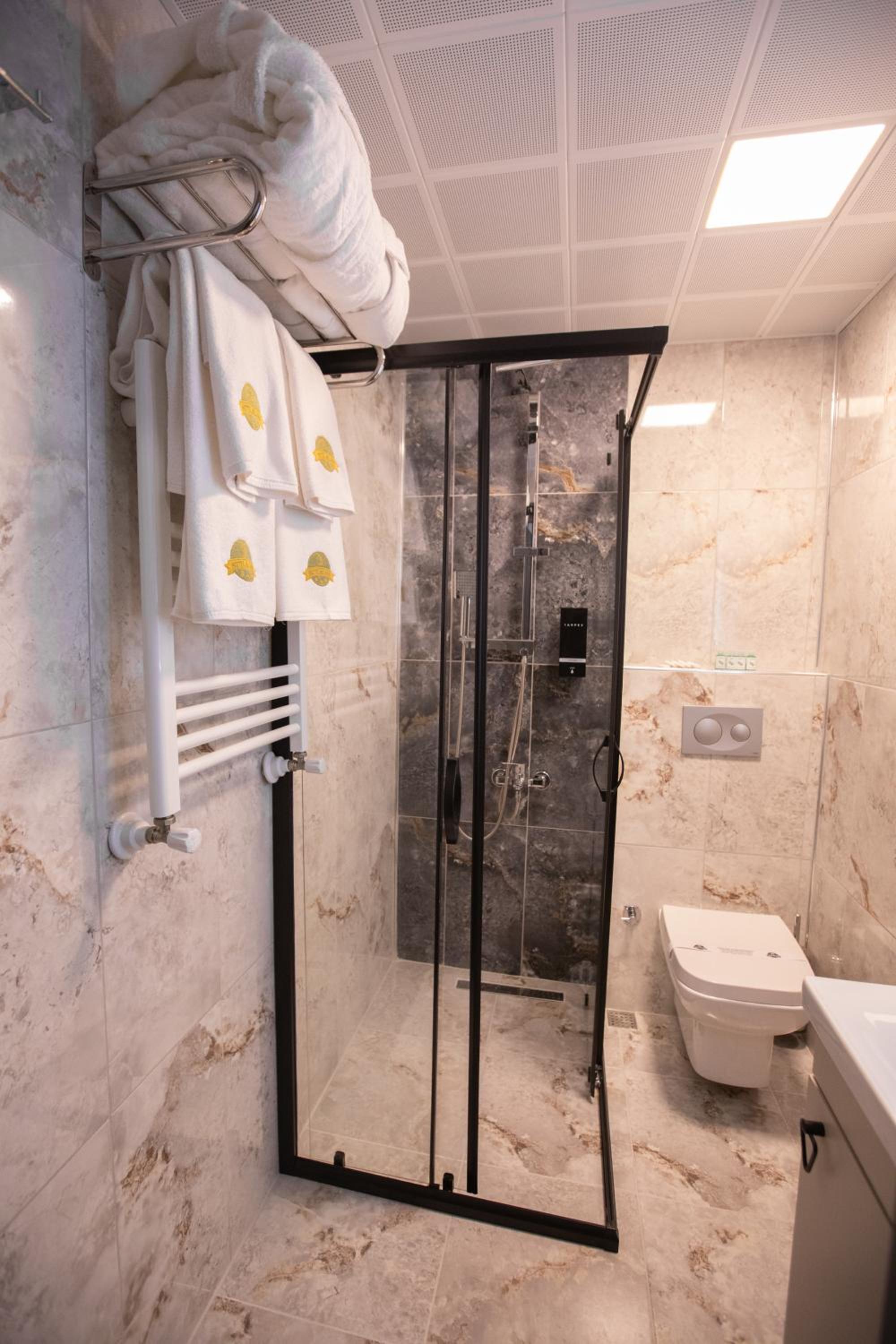 Superior Triple Room with Sea View photo 3