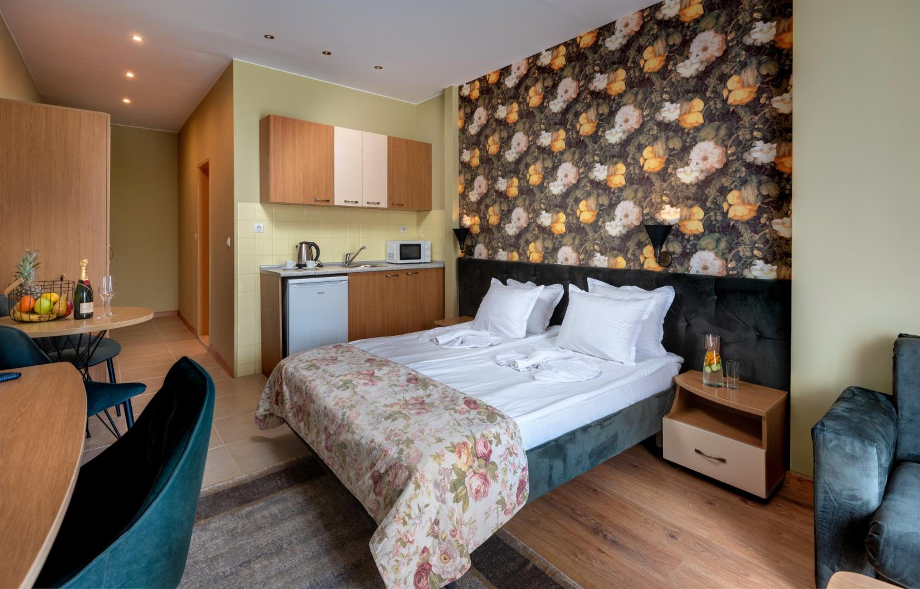 Double Comfort Room - Photo 3