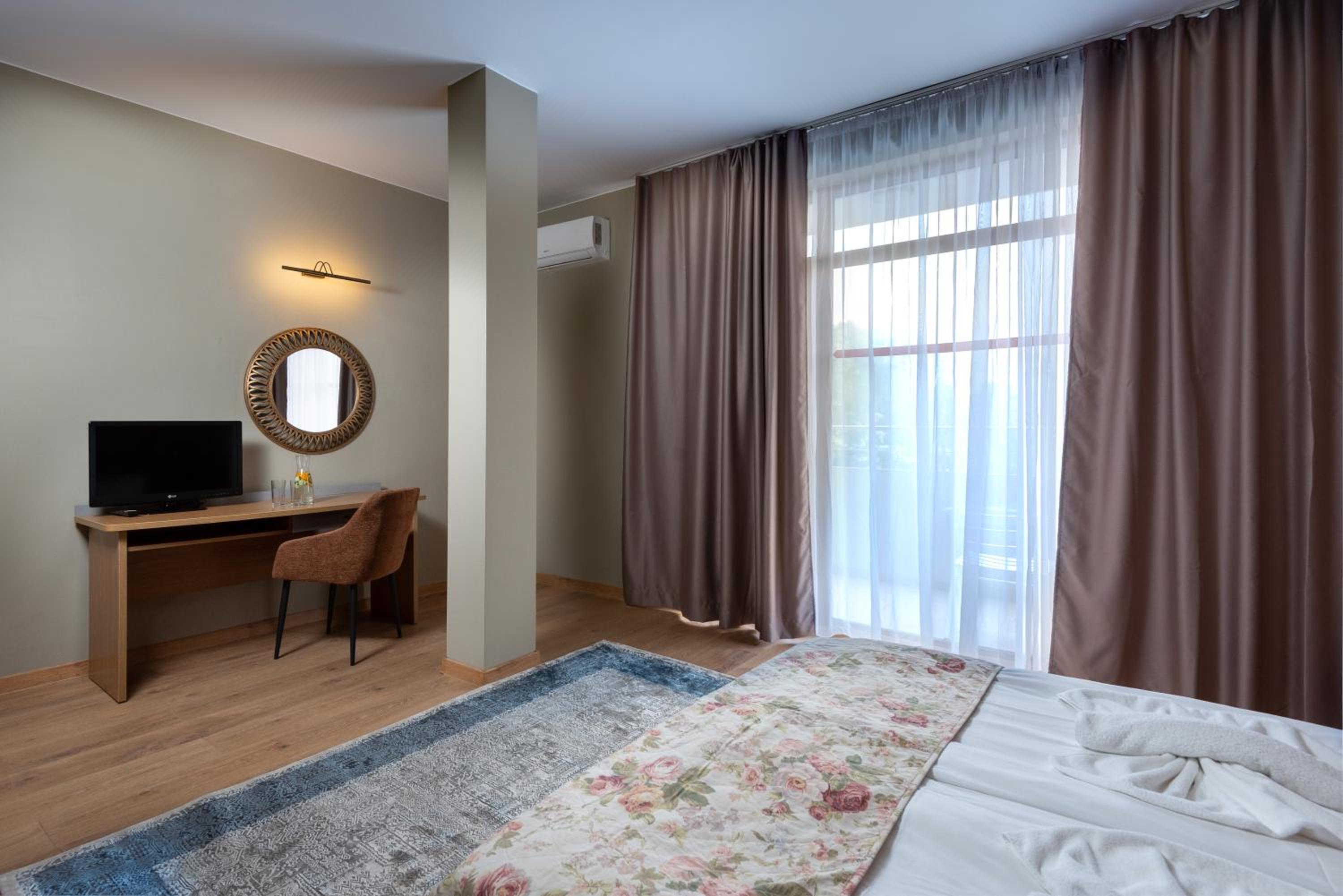 Junior Suite - Photo 6
