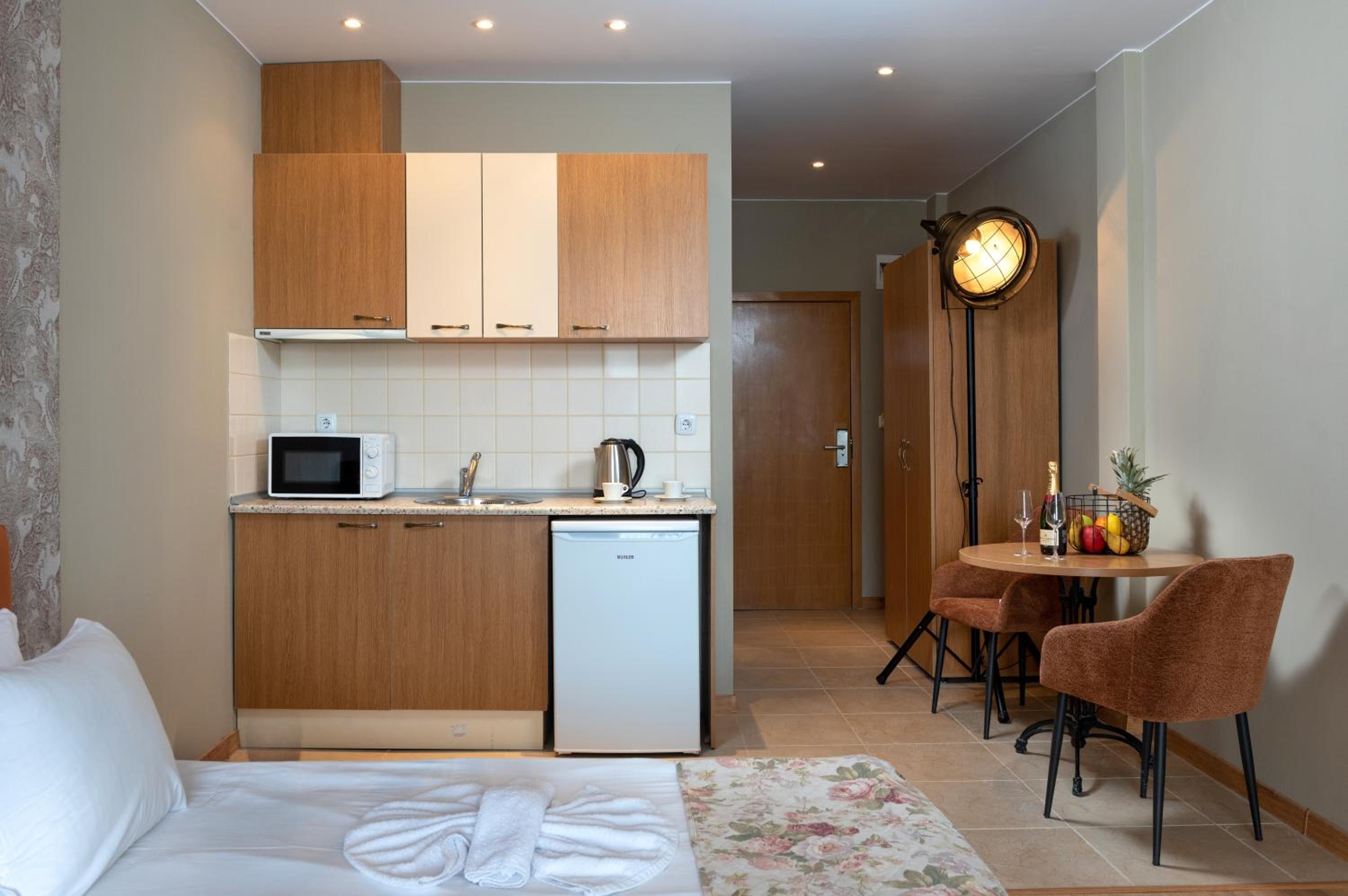 Triple Room - Photo 7