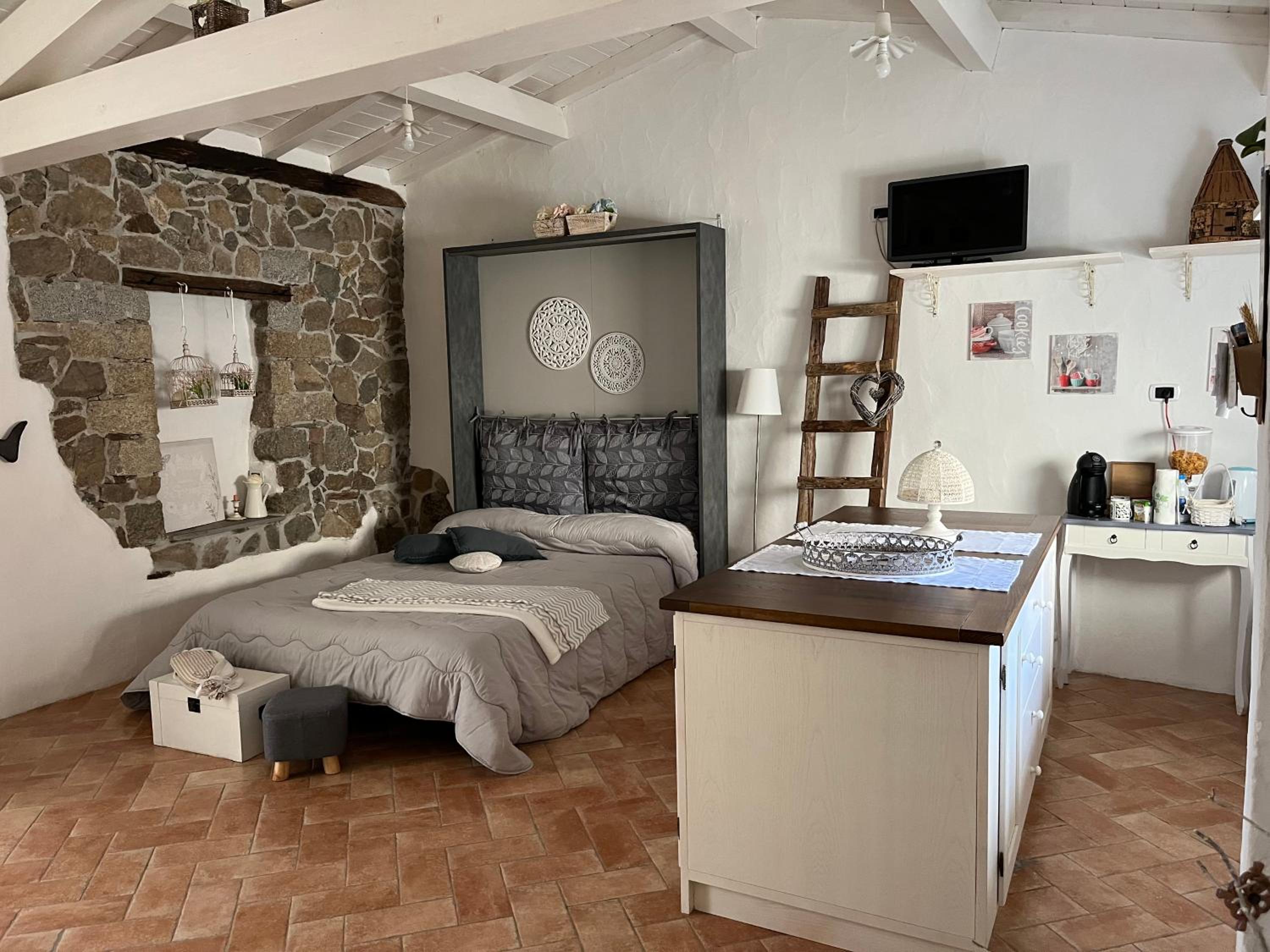 Double or Twin Room with Private Bathroom
