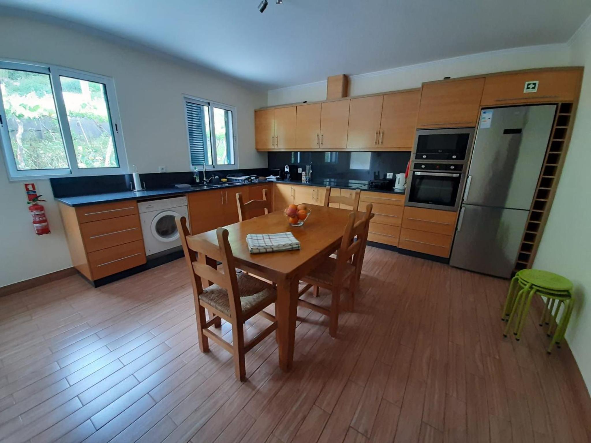 Four-Bedroom House photo 2