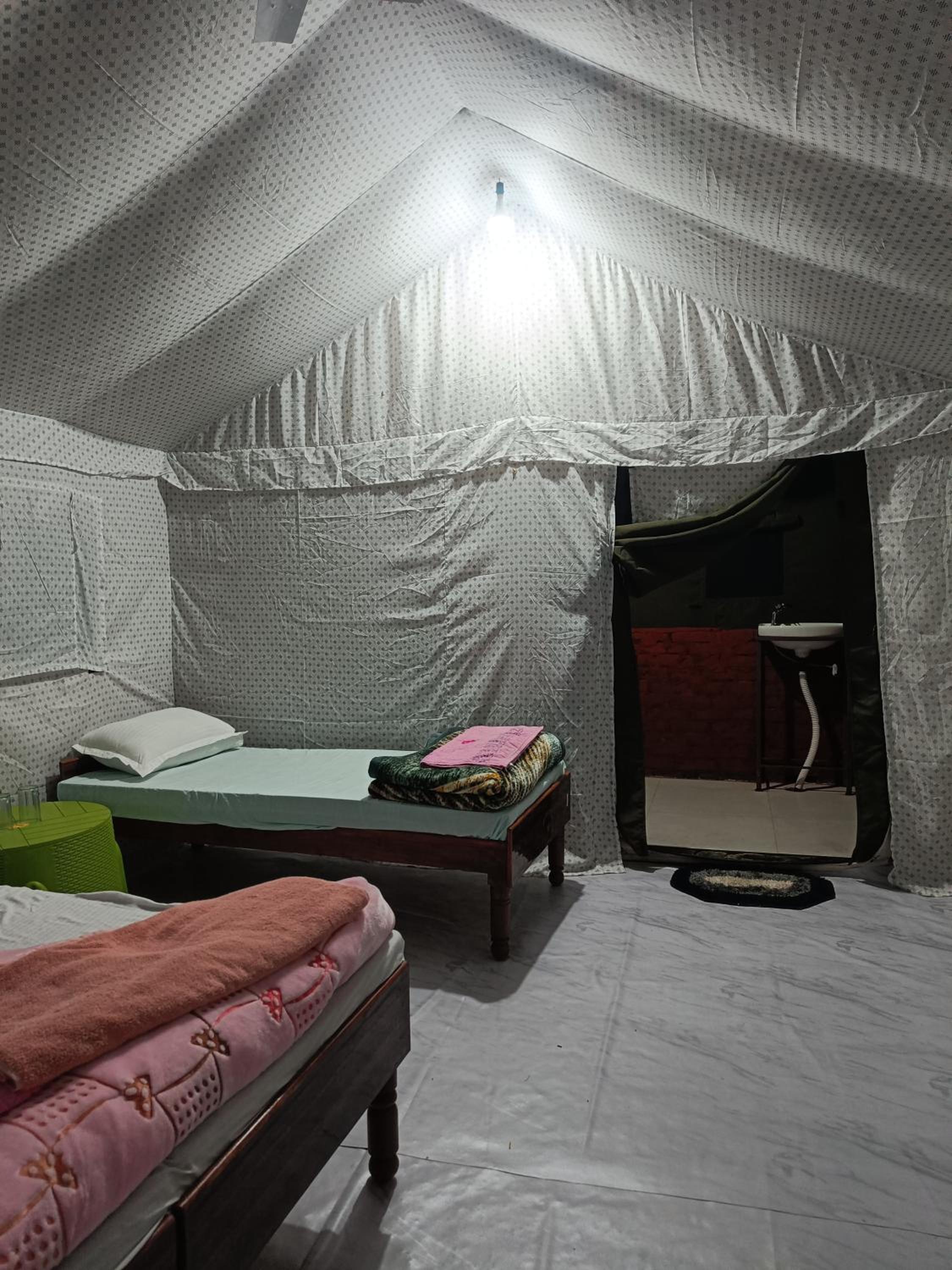 Tent photo 1