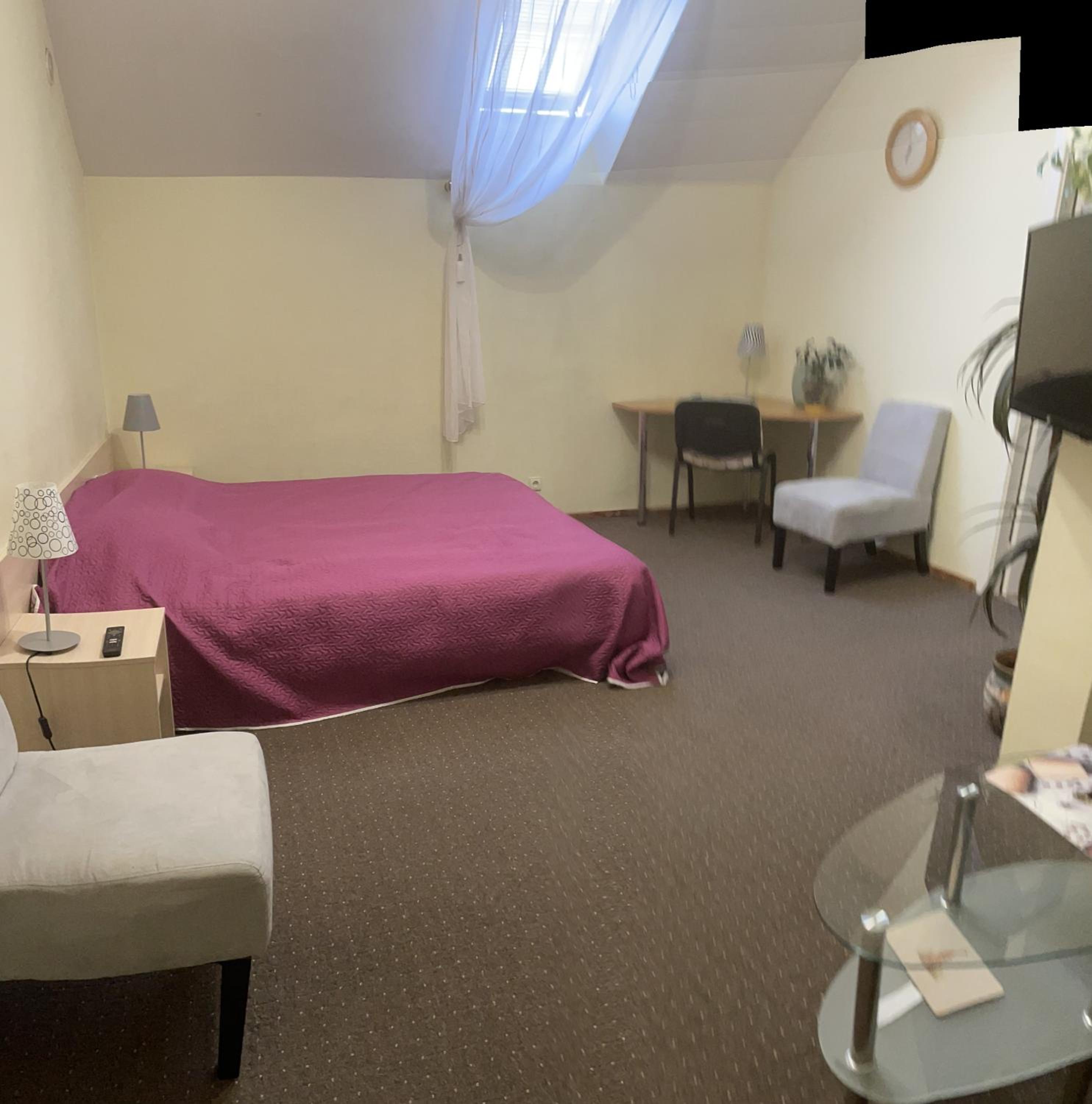 Large Double or Twin Room