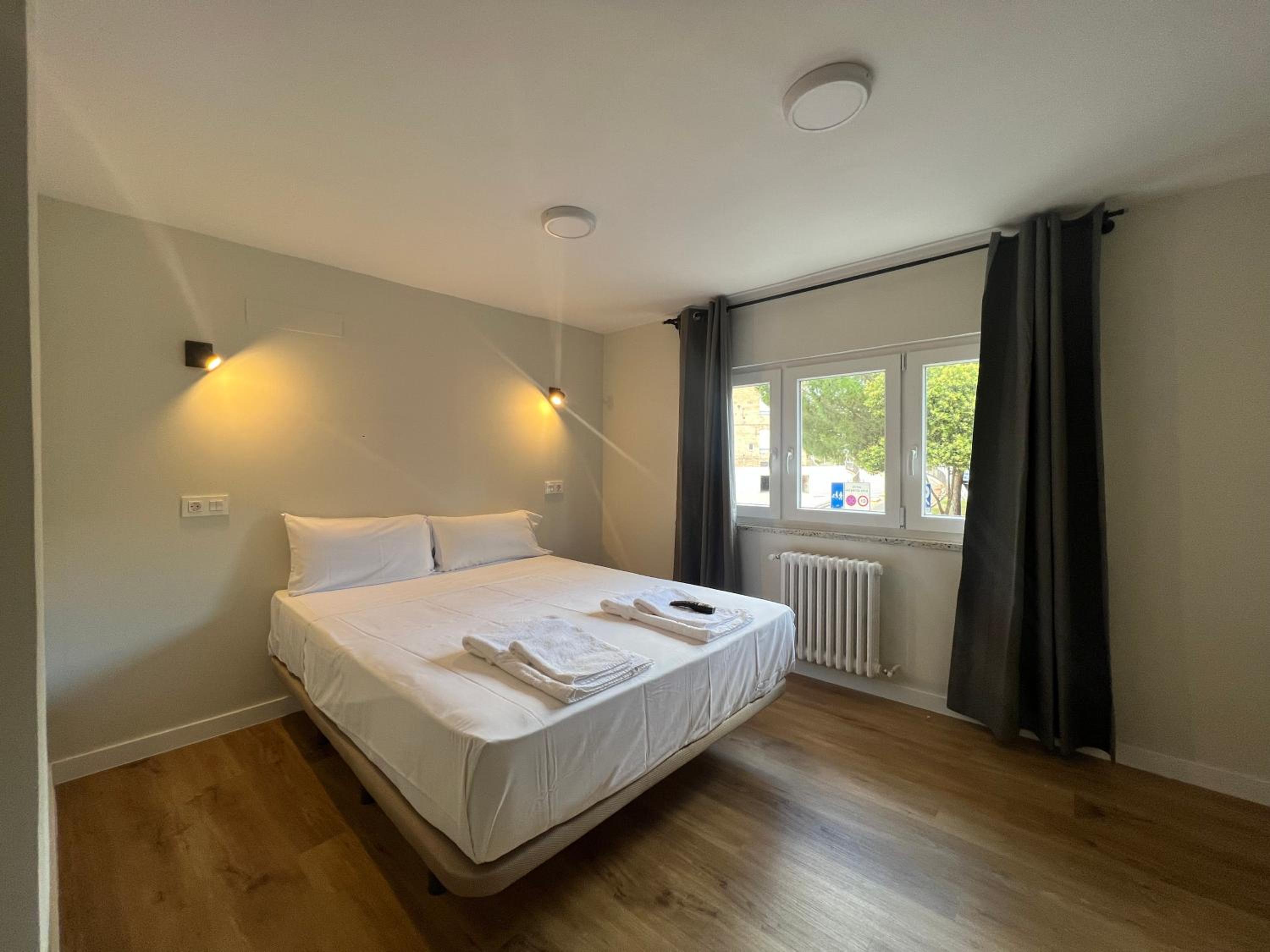Double Room - Photo 26
