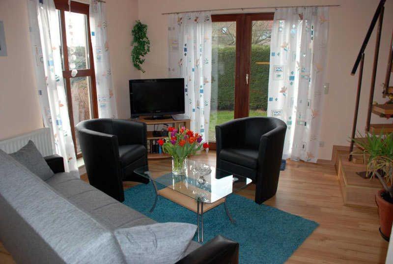 Two-Bedroom House photo 1