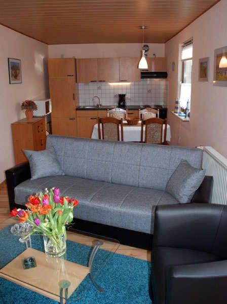 Two-Bedroom House photo 2