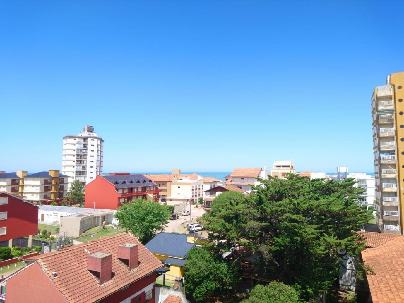 Two-Bedroom Apartment with Balcony and Sea View photo 2