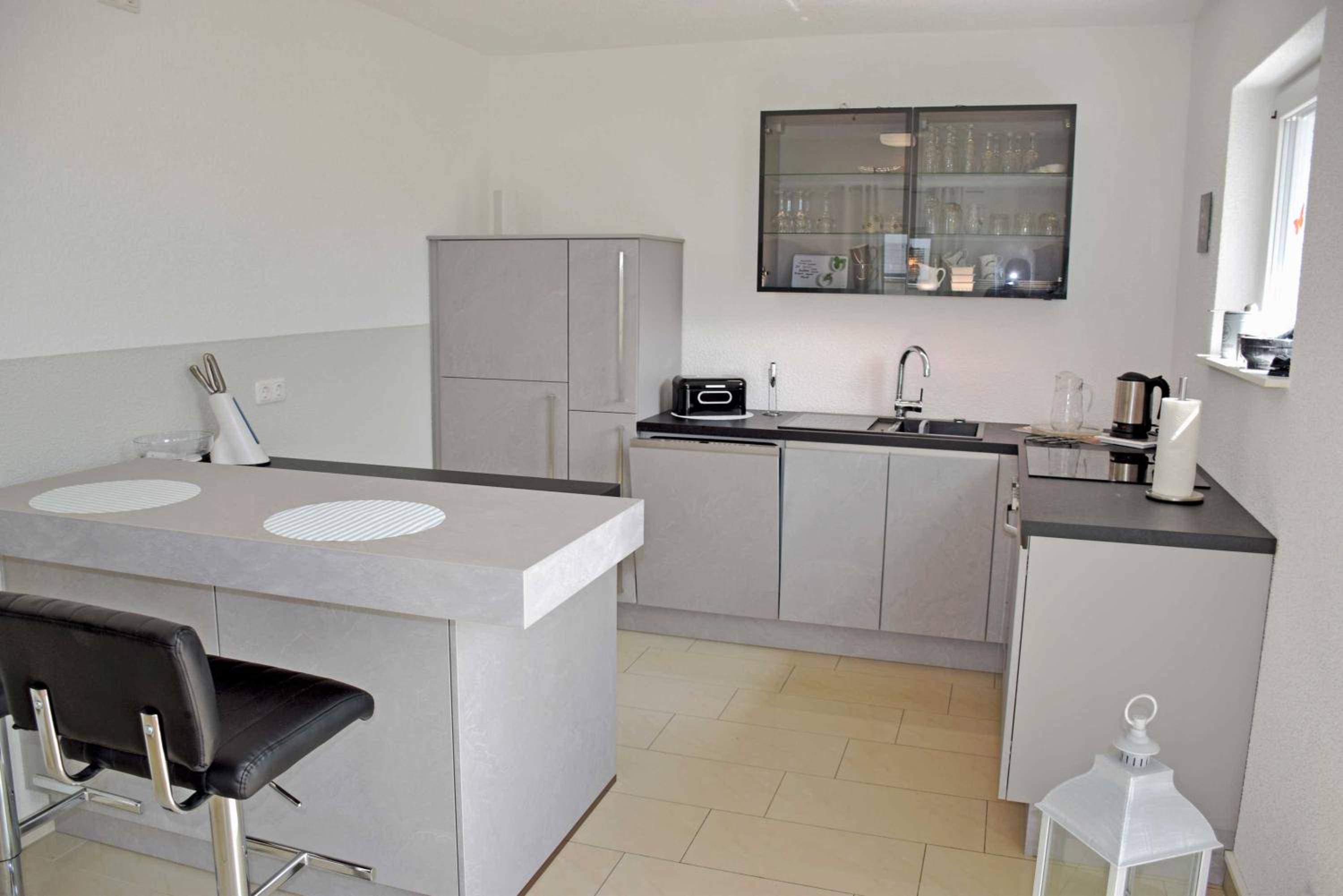 Two-Bedroom House photo 2