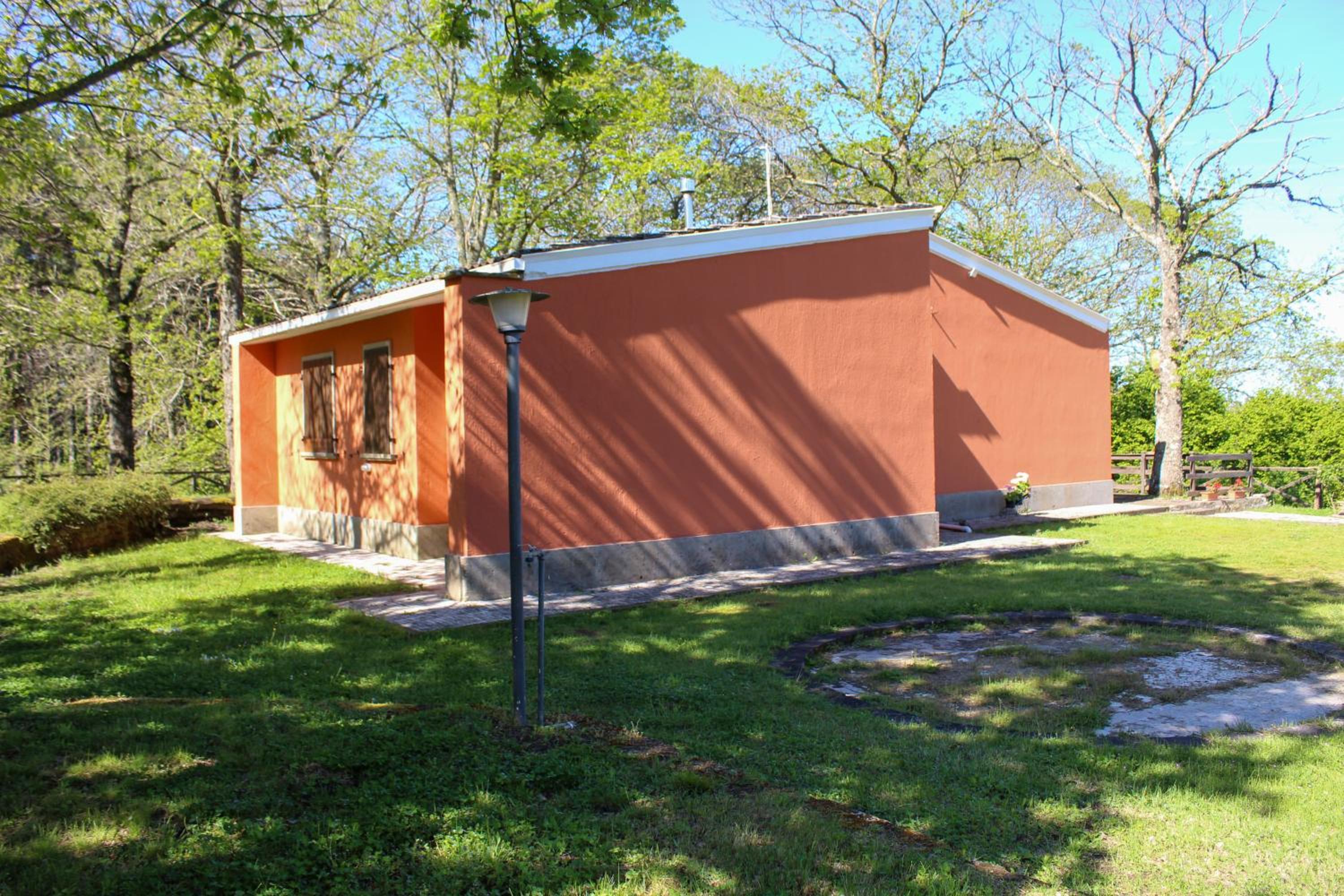 Two-Bedroom House photo 3