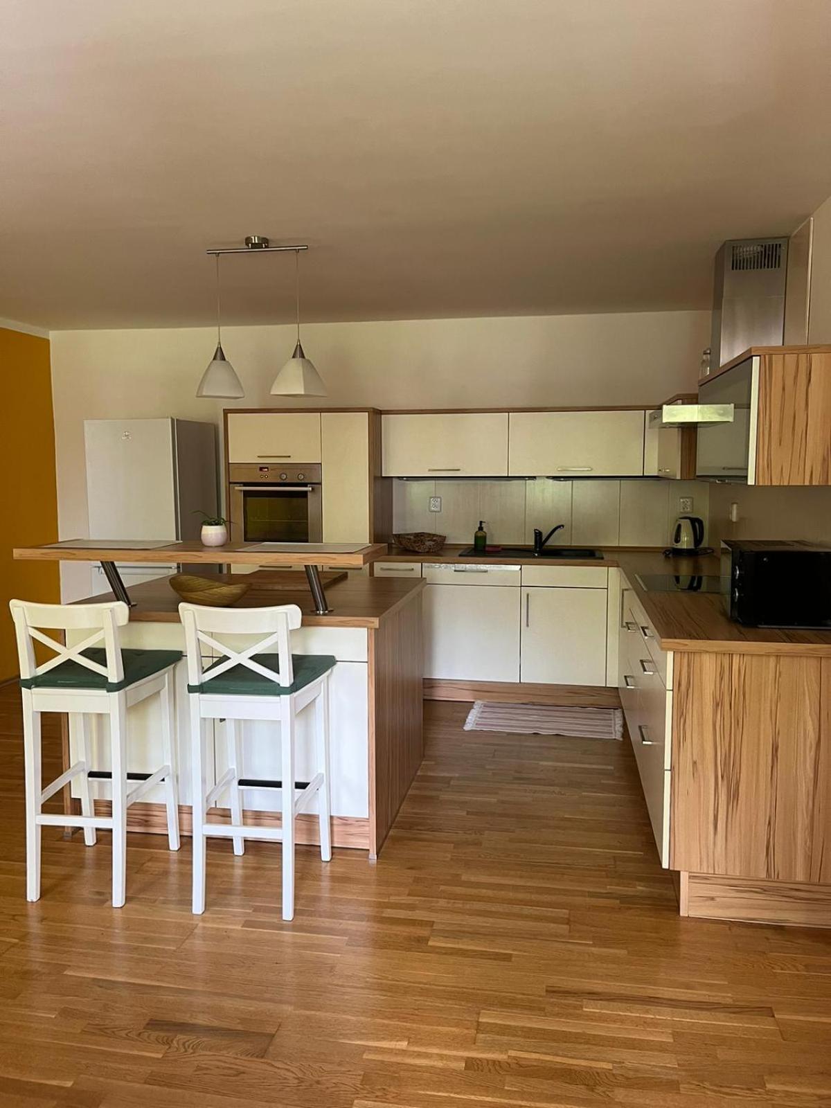 Apartment - Photo 27