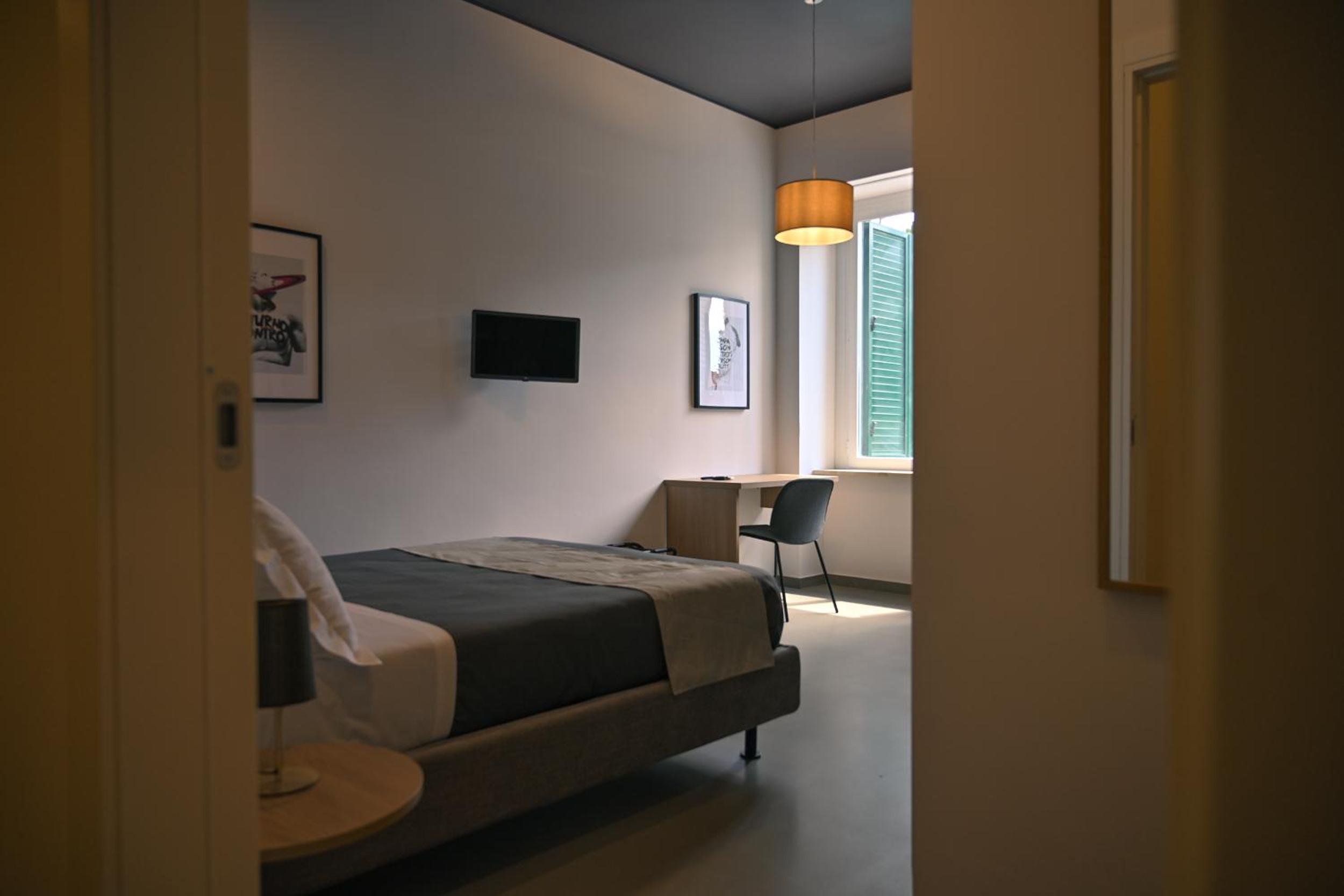 Double or Twin Room - Photo 3