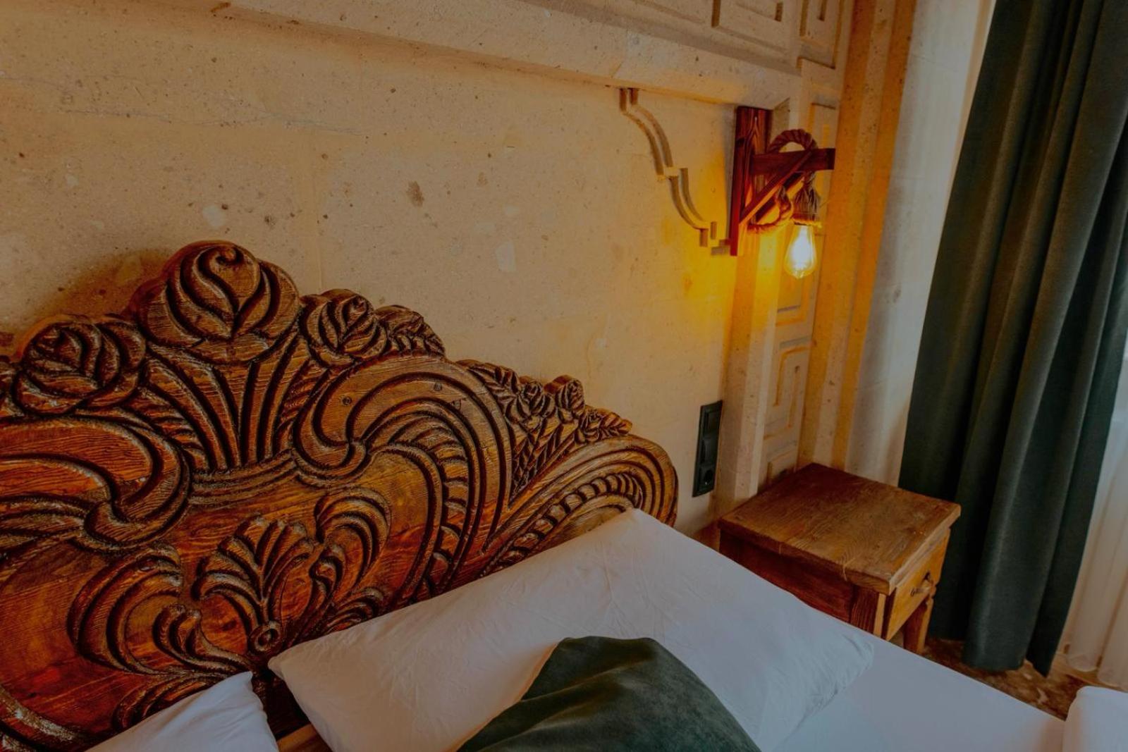 Standard Double Room - Photo 26