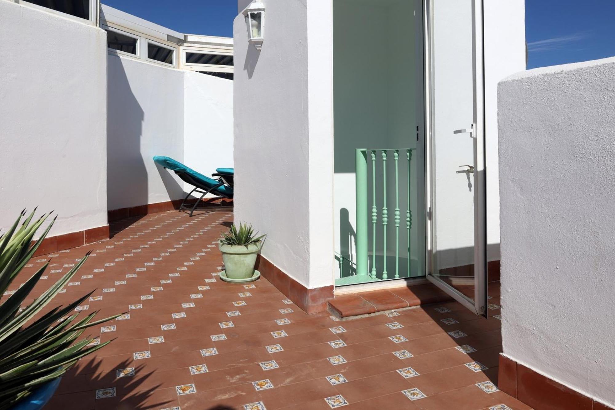 Two-Bedroom Apartment with Ocean View photo 3