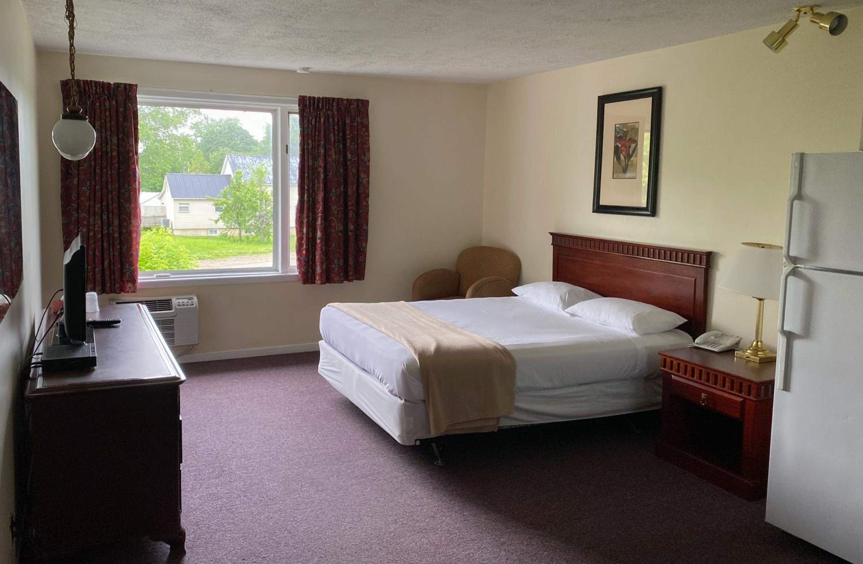 Queen Suite photo 1