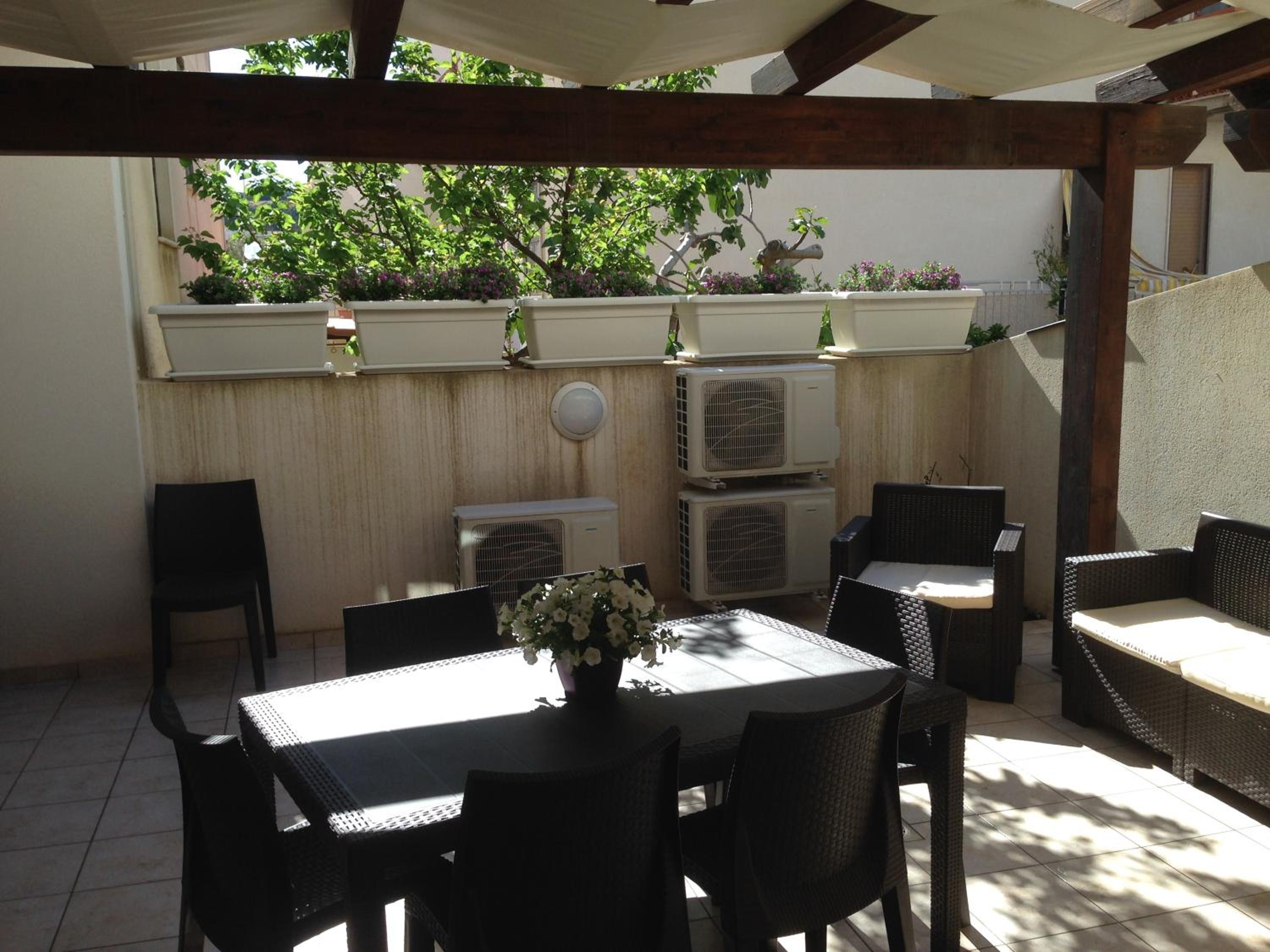 Two-Bedroom Apartment - Anchise