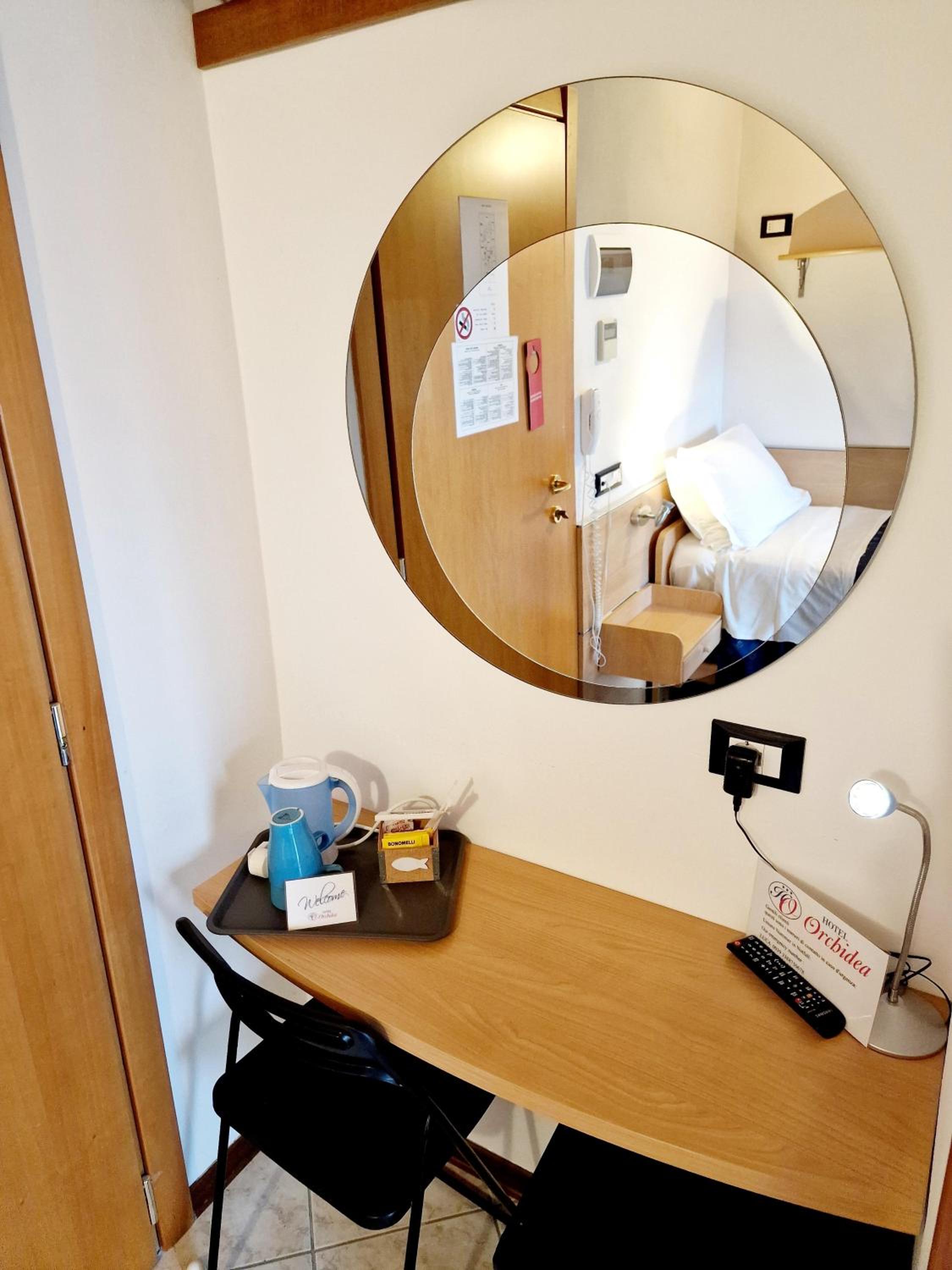 Single Room photo 3