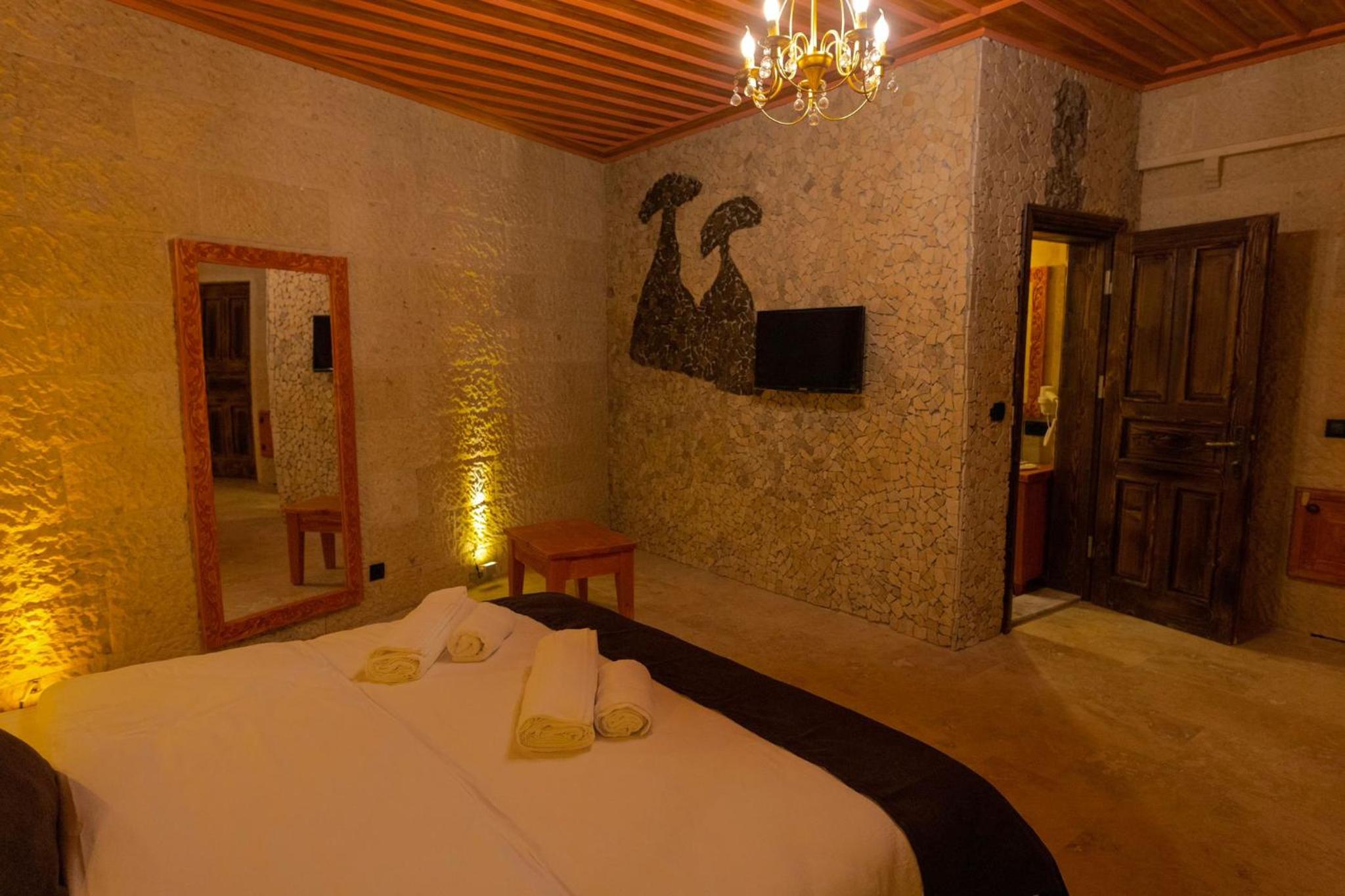 Luxury Triple Room - Photo 3
