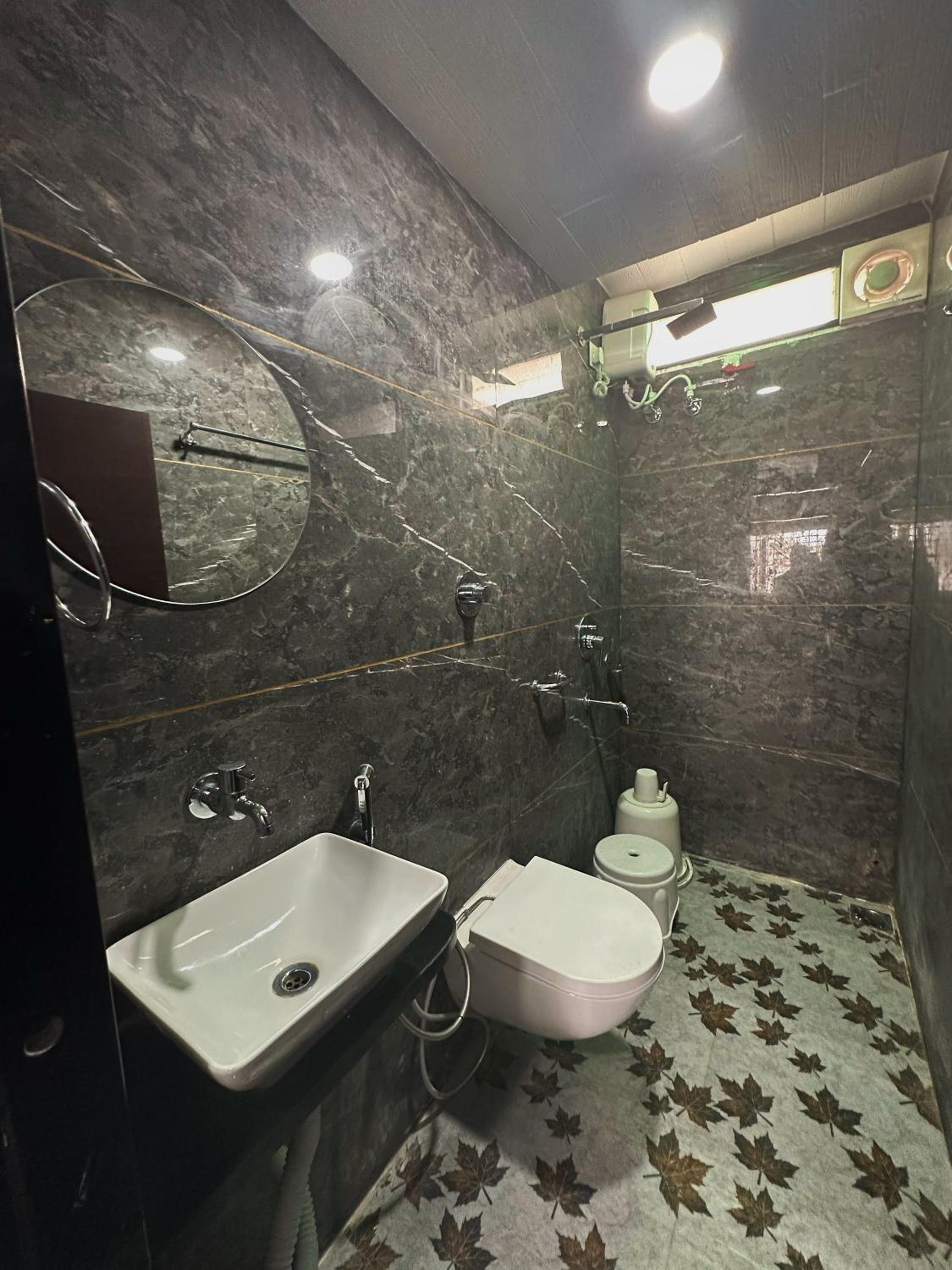 King Room with Lake View photo 2