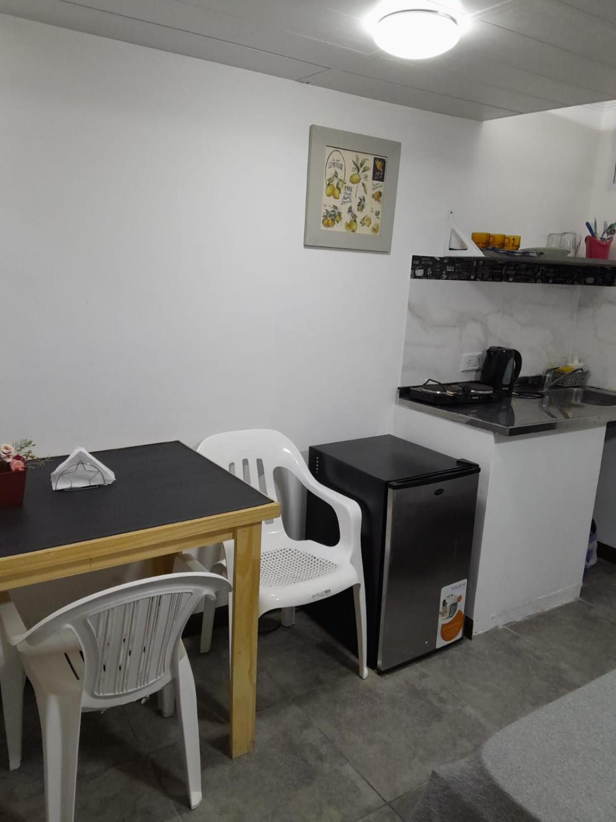 Studio Apartment photo 3