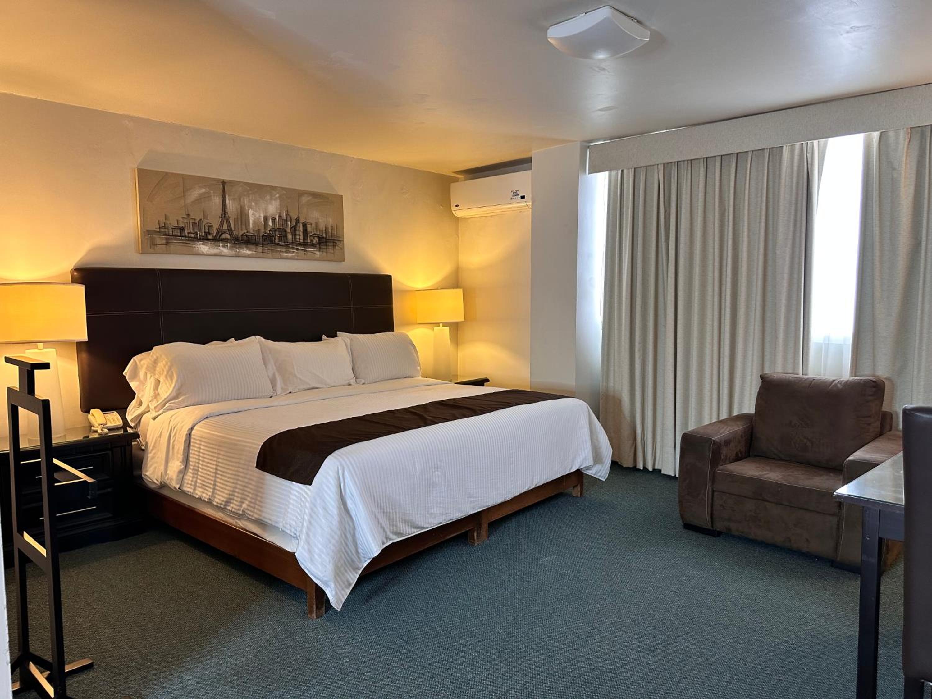 Executive Suite photo 3