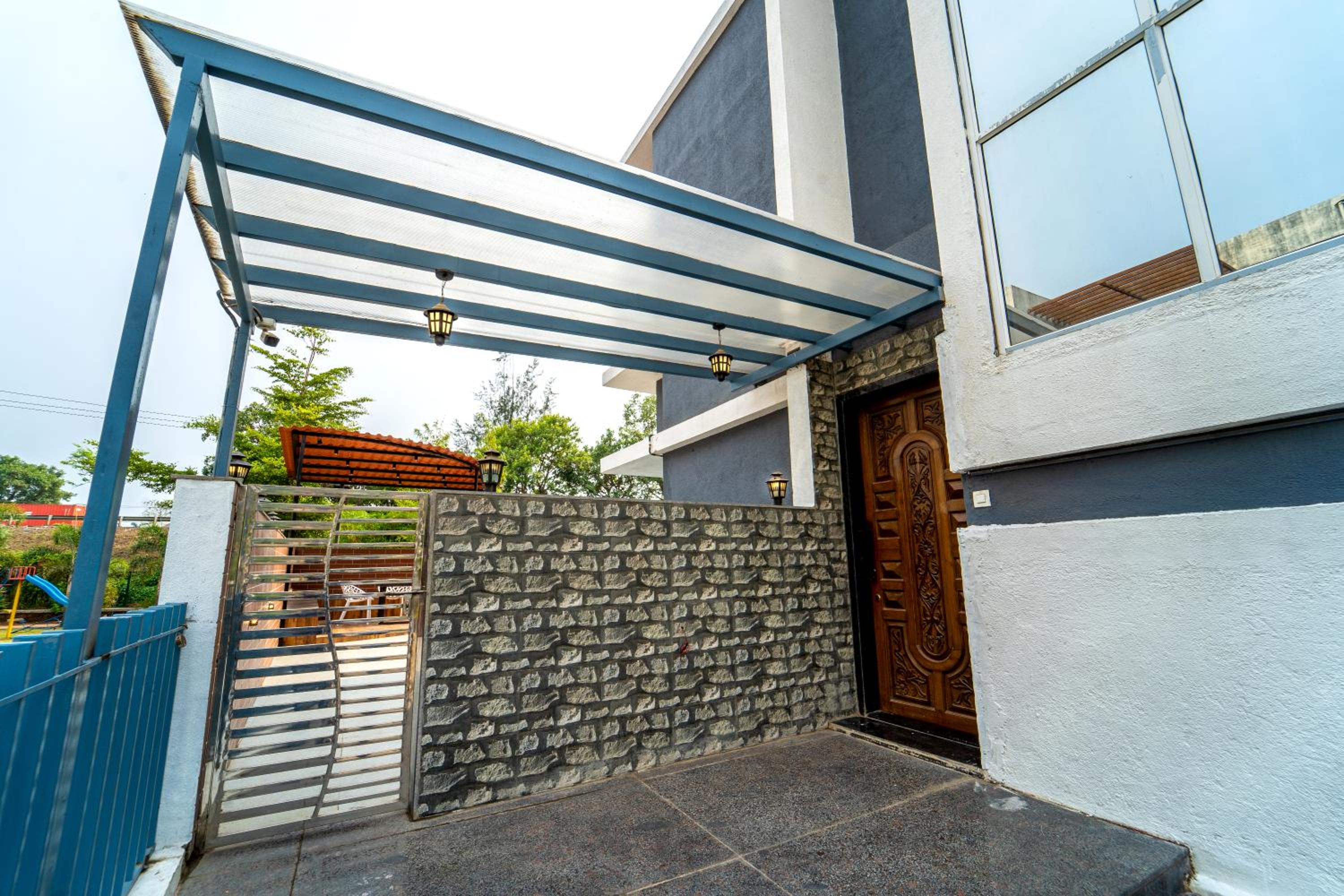 Villa photo 3