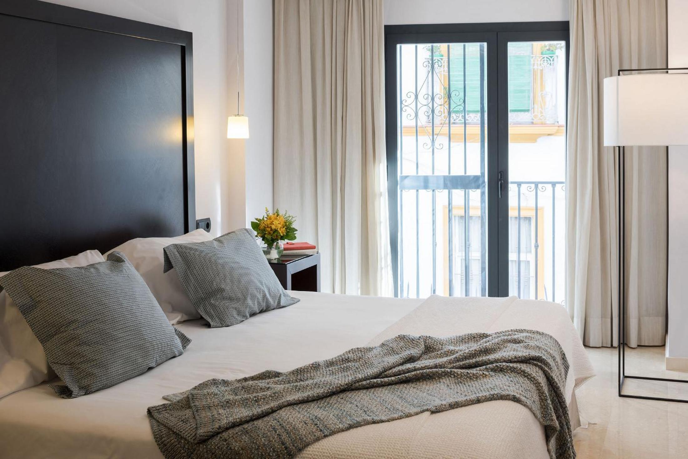 Superior Double or Twin Room - Photo 3