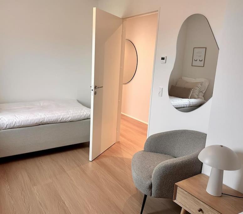 Three-Bedroom Apartment photo 1