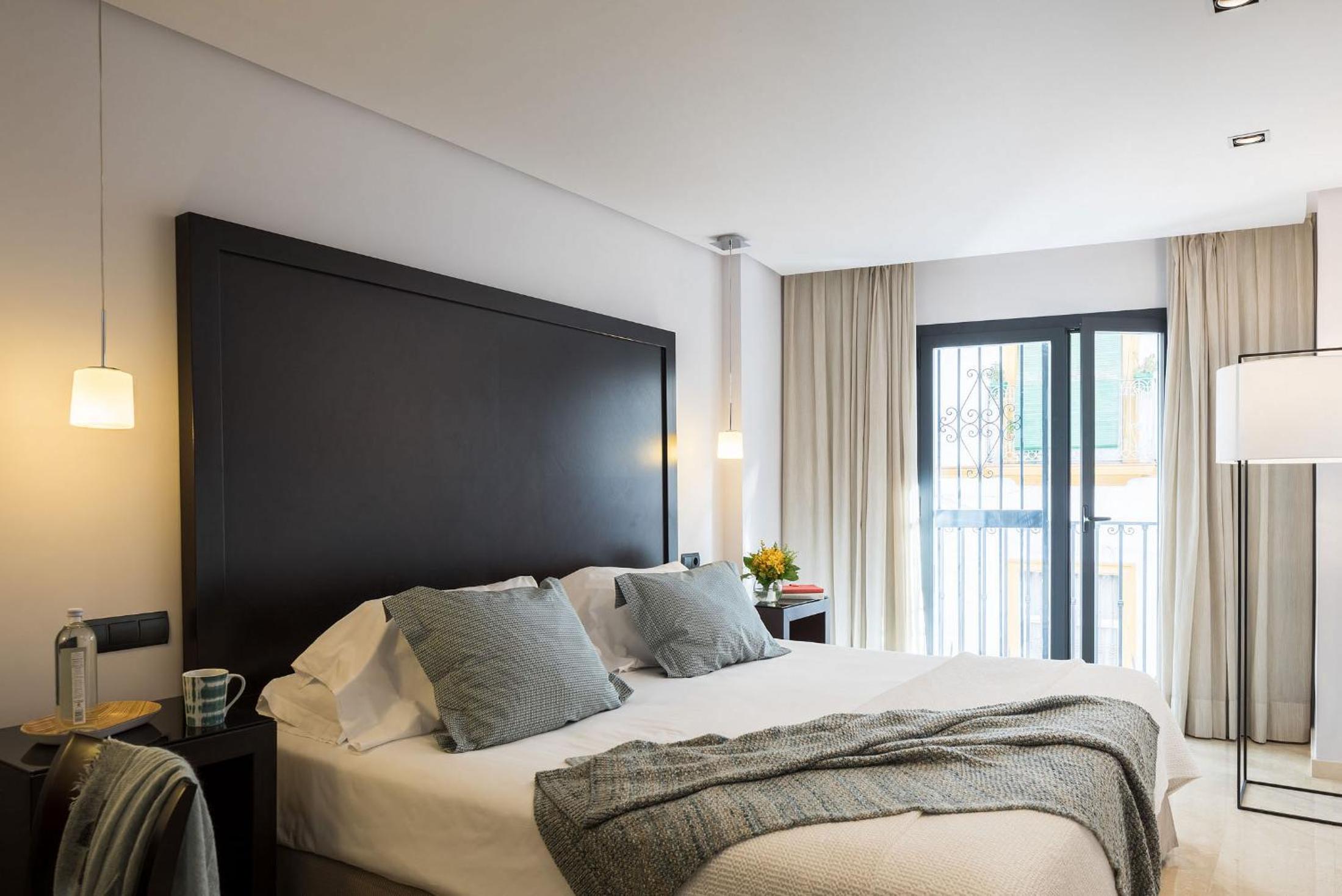 Superior Double or Twin Room - Photo 6