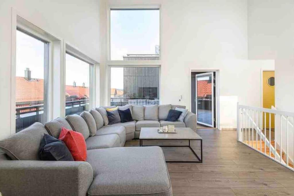 Three-Bedroom Villa photo 1