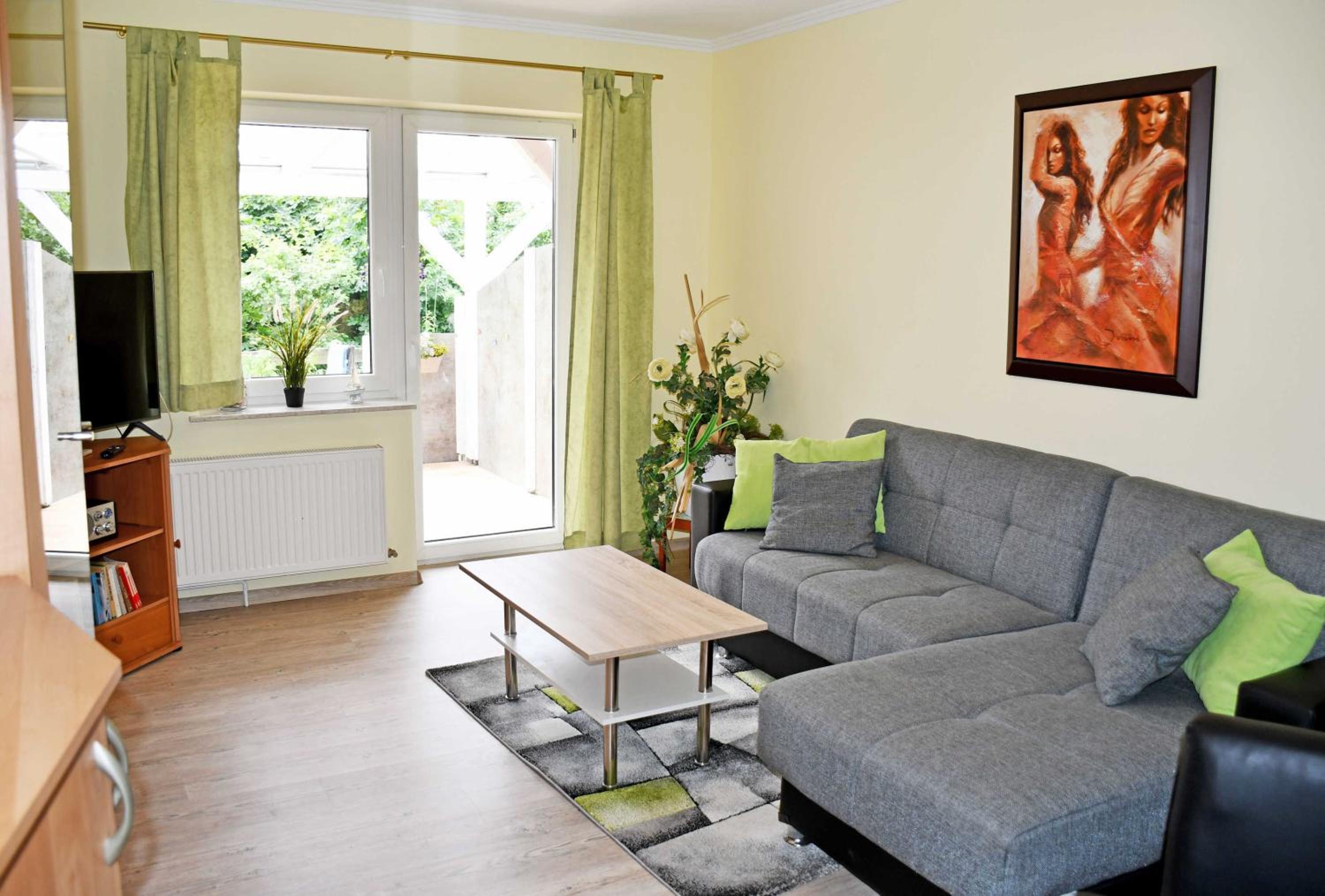 One-Bedroom Apartment with Terrace