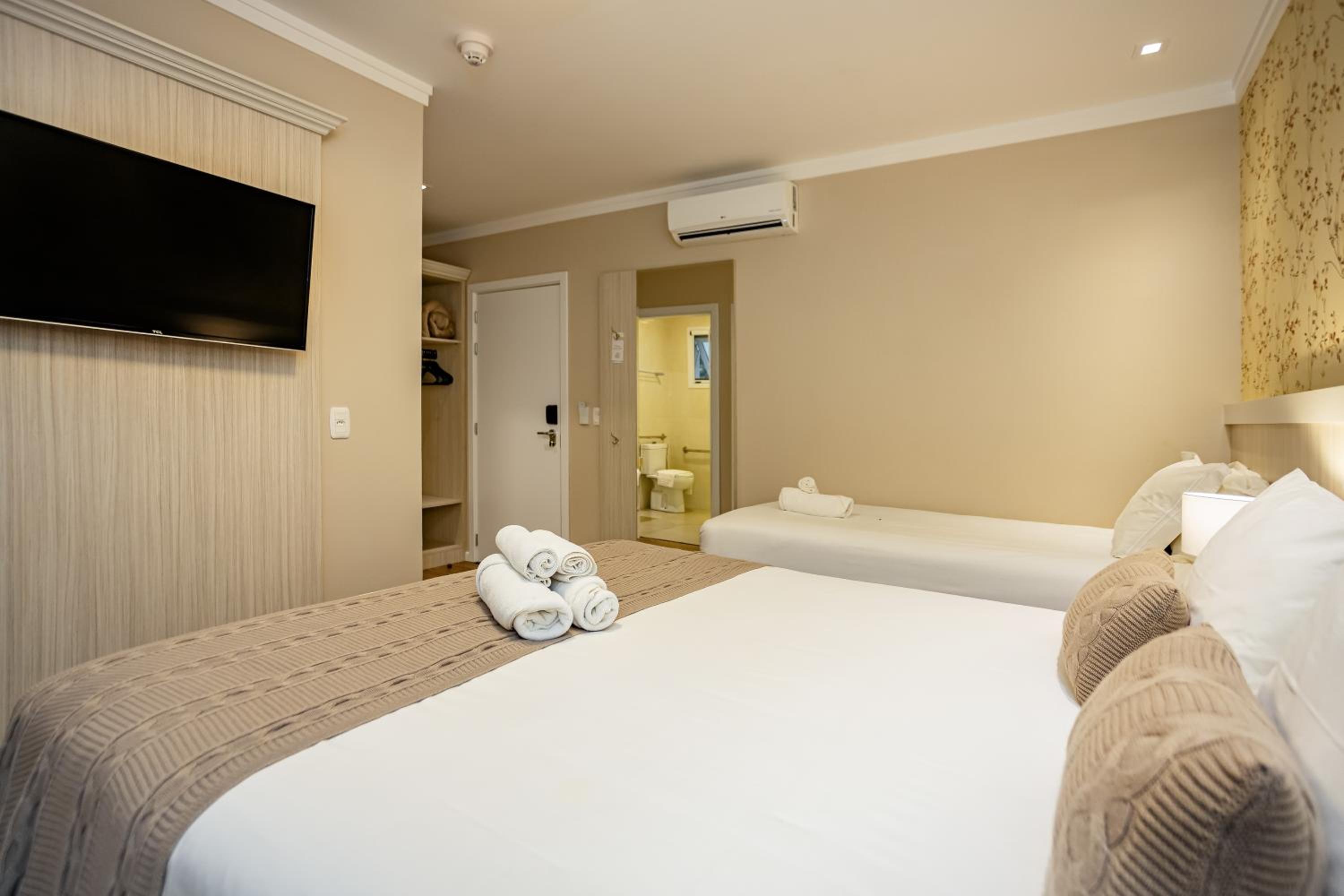 Triple Room - Disability Access photo 3