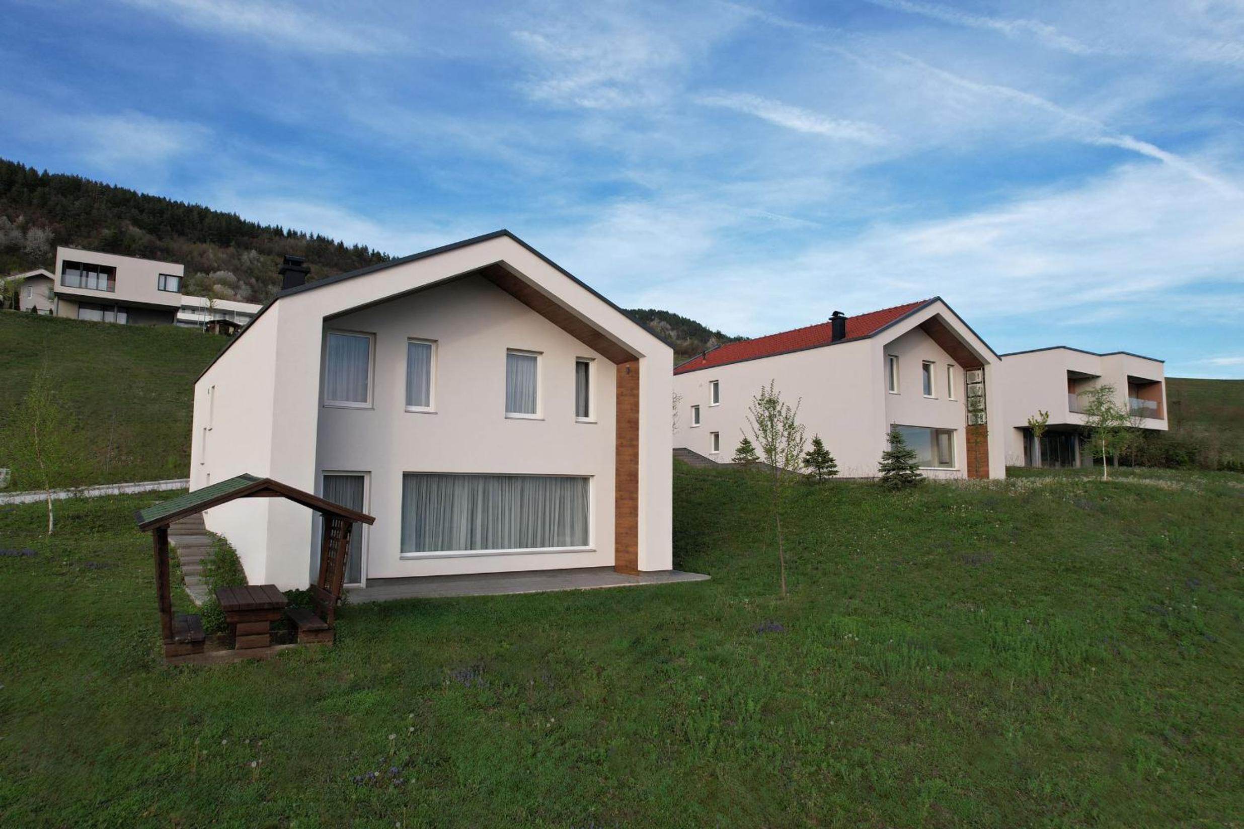 Three-Bedroom Villa photo 3