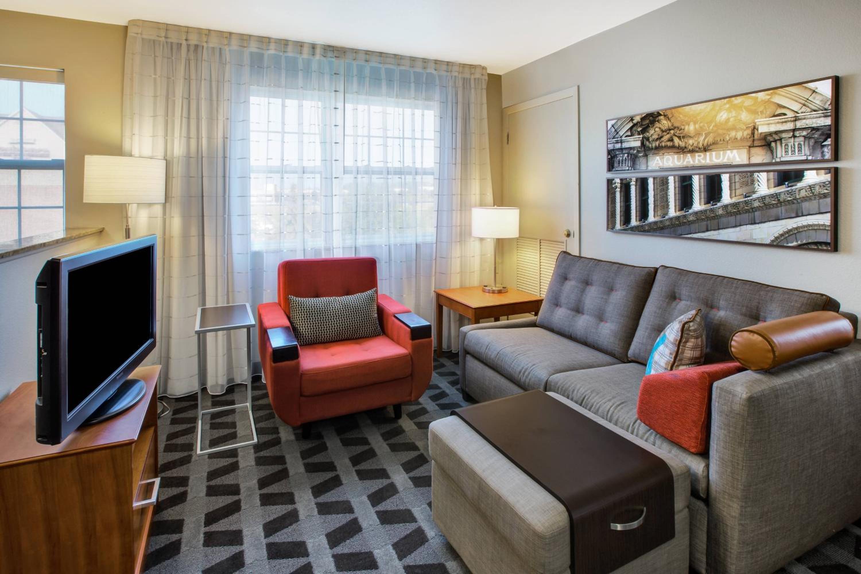 Two-Bedroom Suite - Photo 1